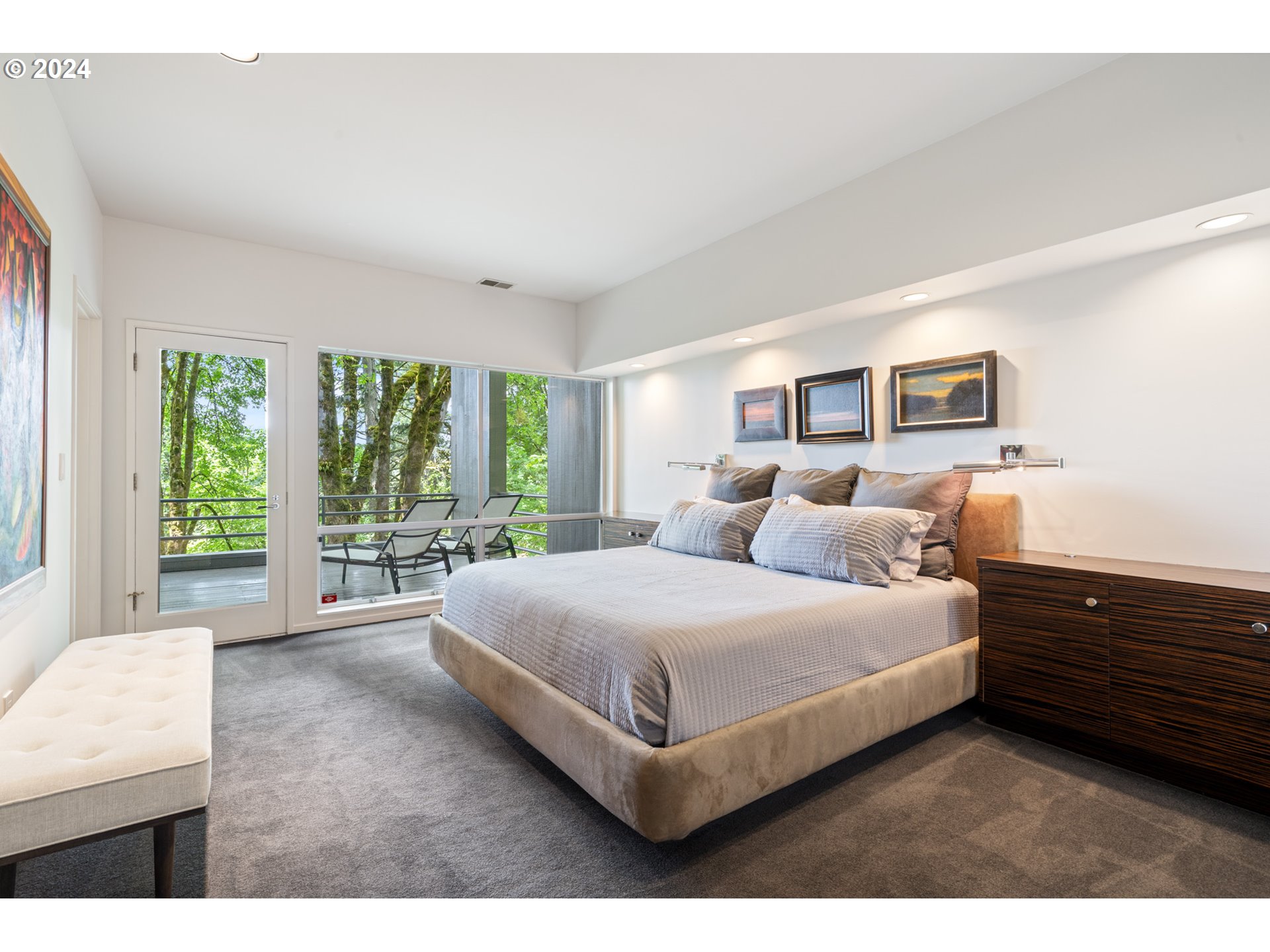 8369 SW MAPLERIDGE DR