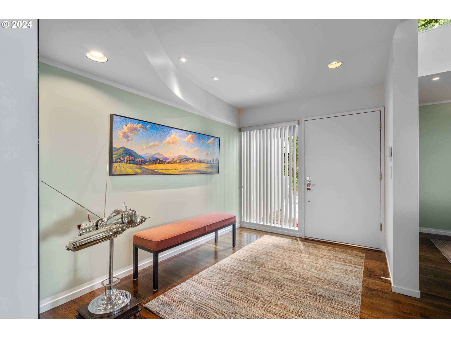 8369 SW MAPLERIDGE DR