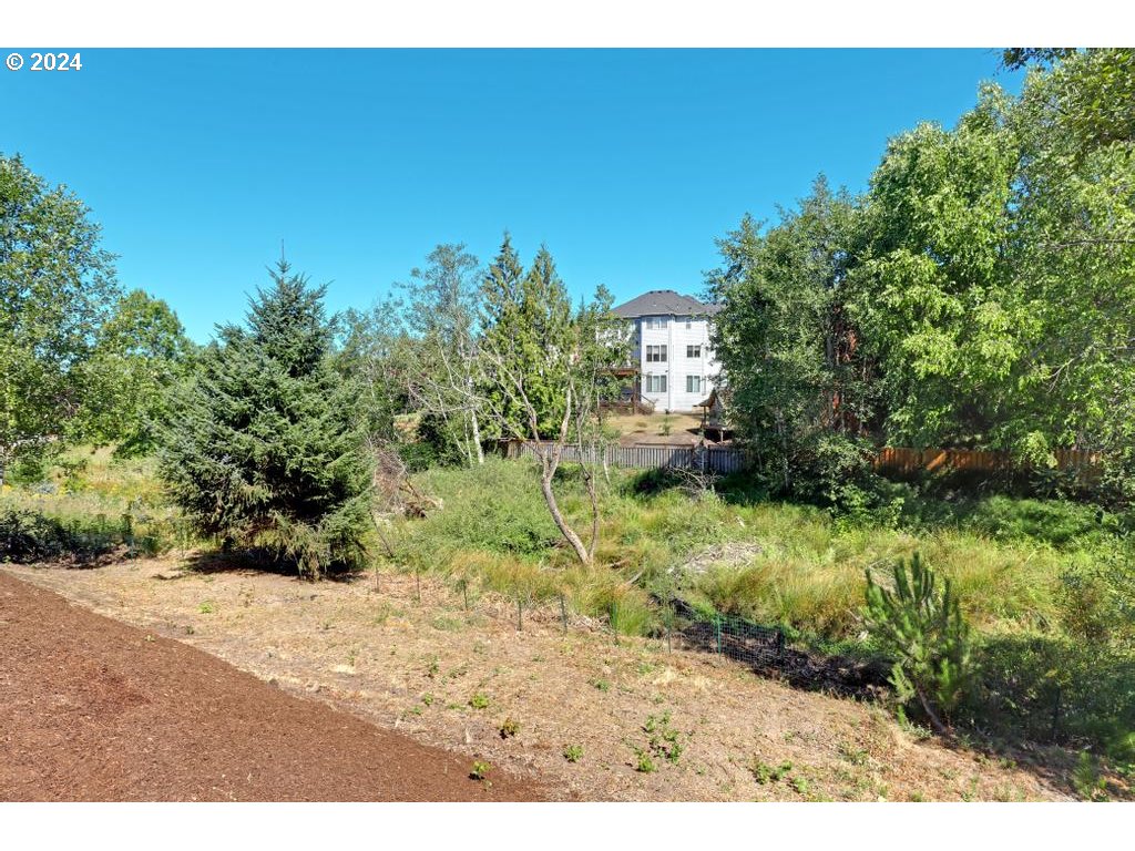 12779 NW LILYWOOD DR