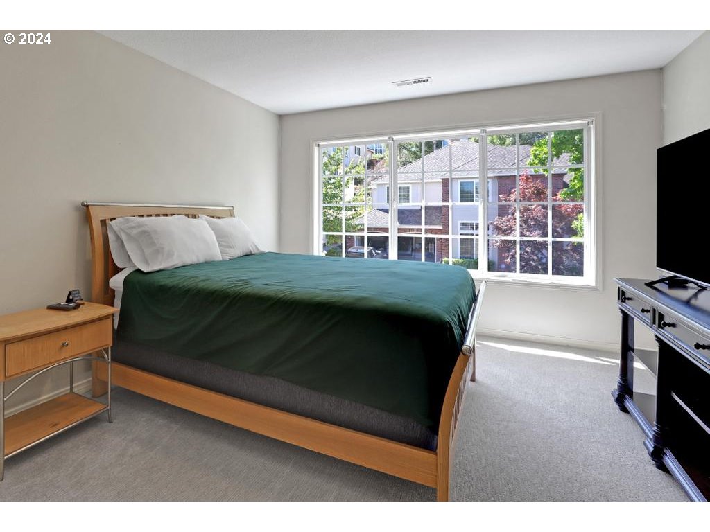 12779 NW LILYWOOD DR