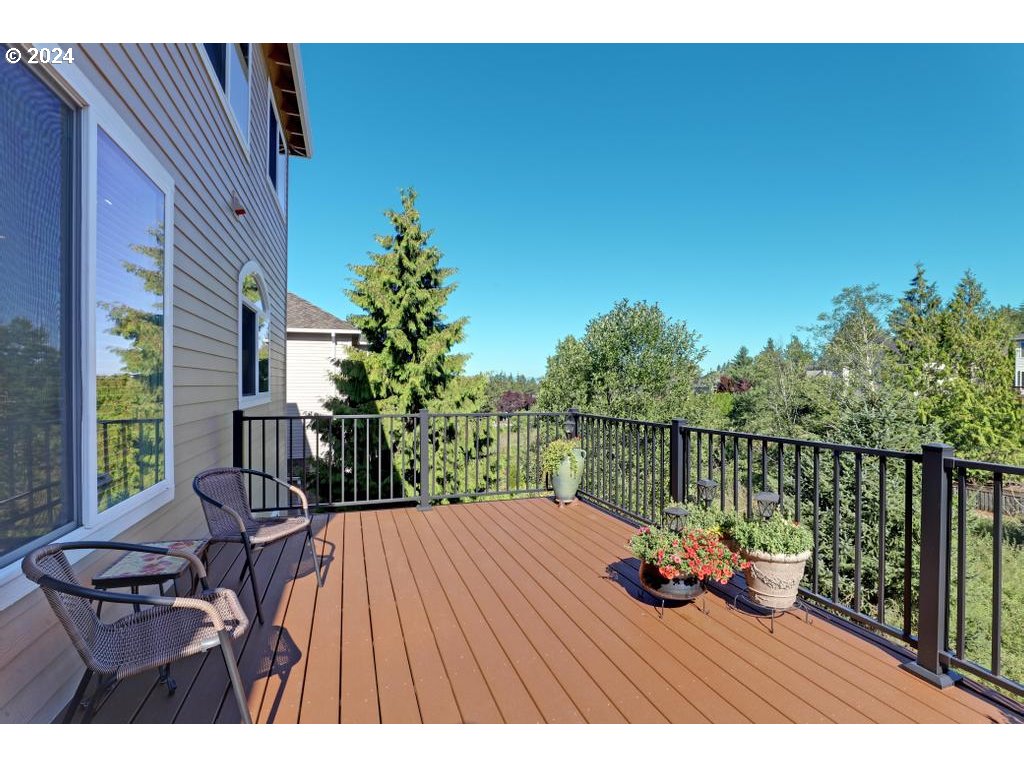 12779 NW LILYWOOD DR