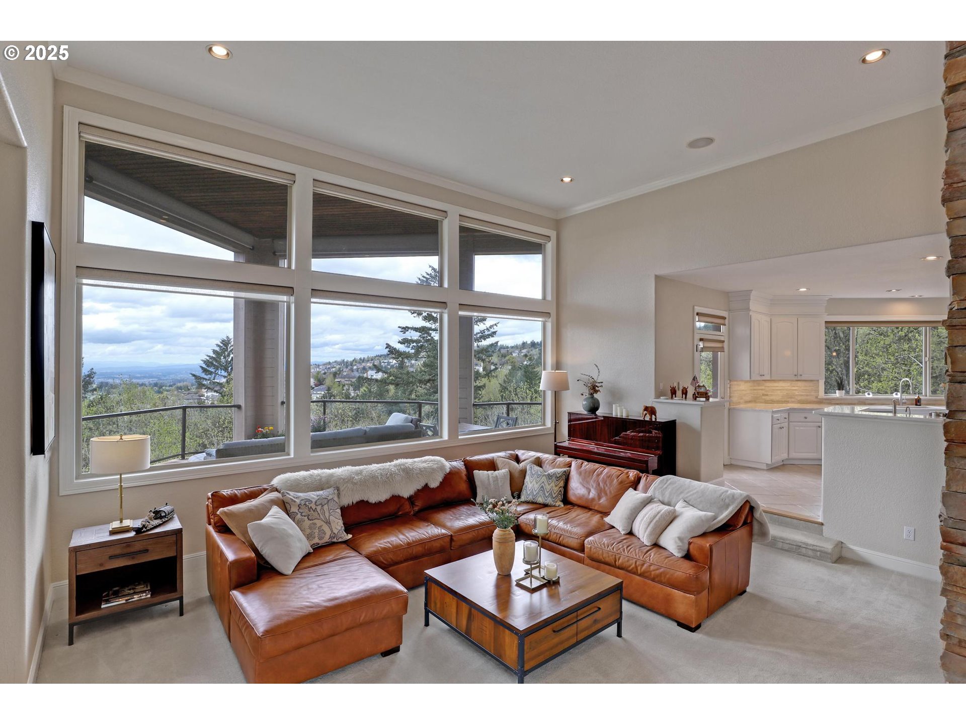 8333 NW HAZELTINE ST