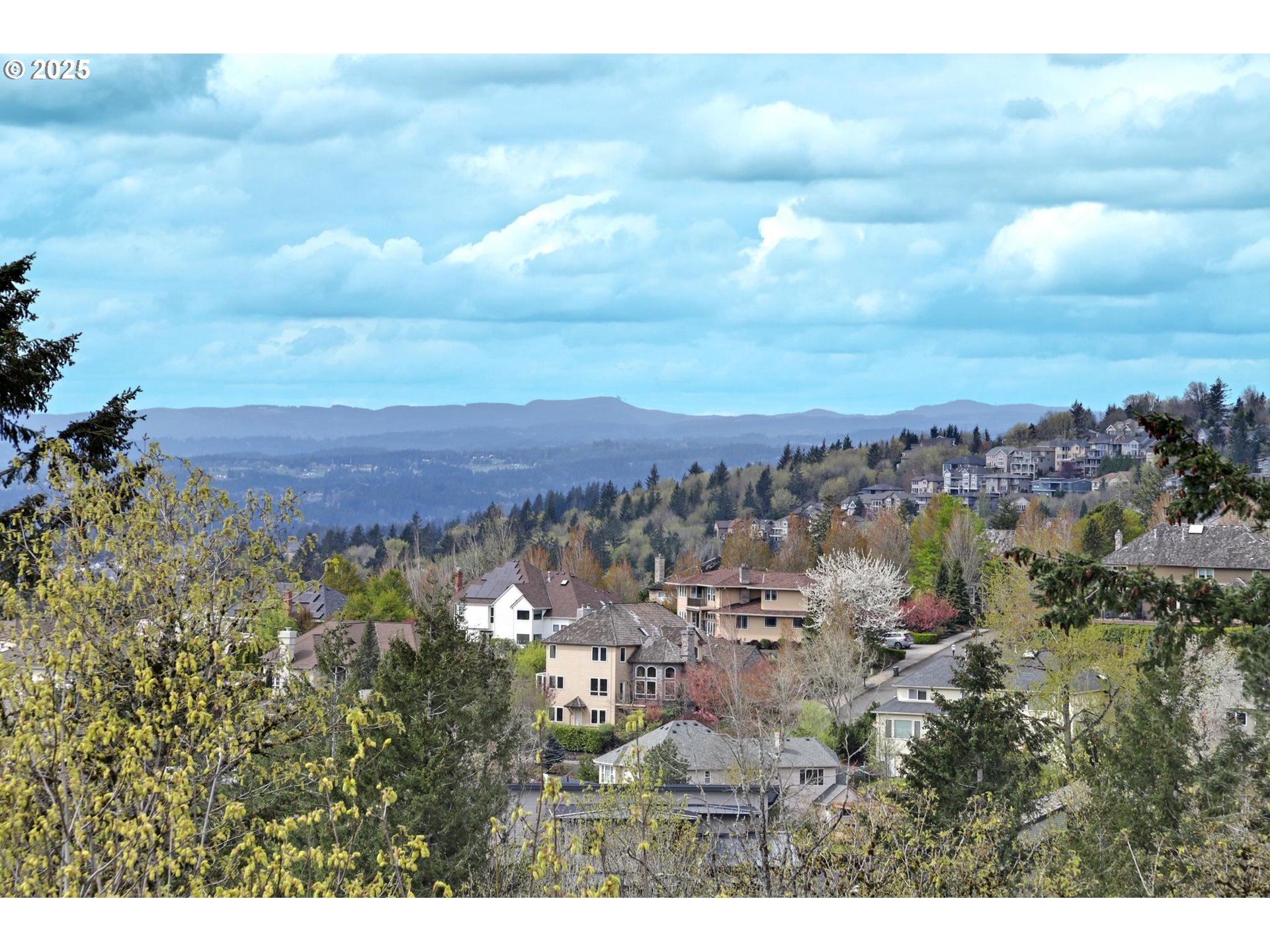 8333 NW HAZELTINE ST