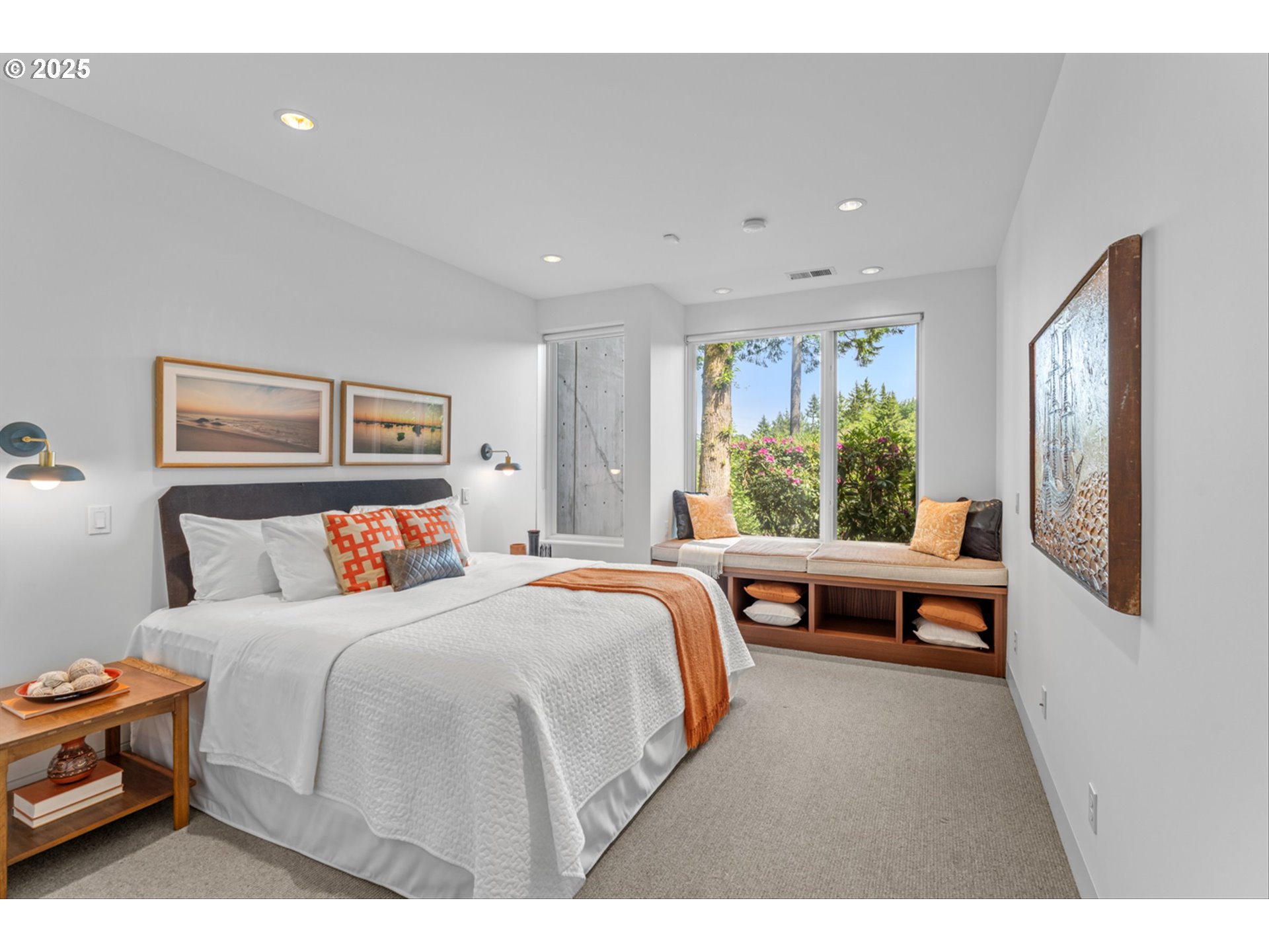 4140 NW THUNDER CREST RD