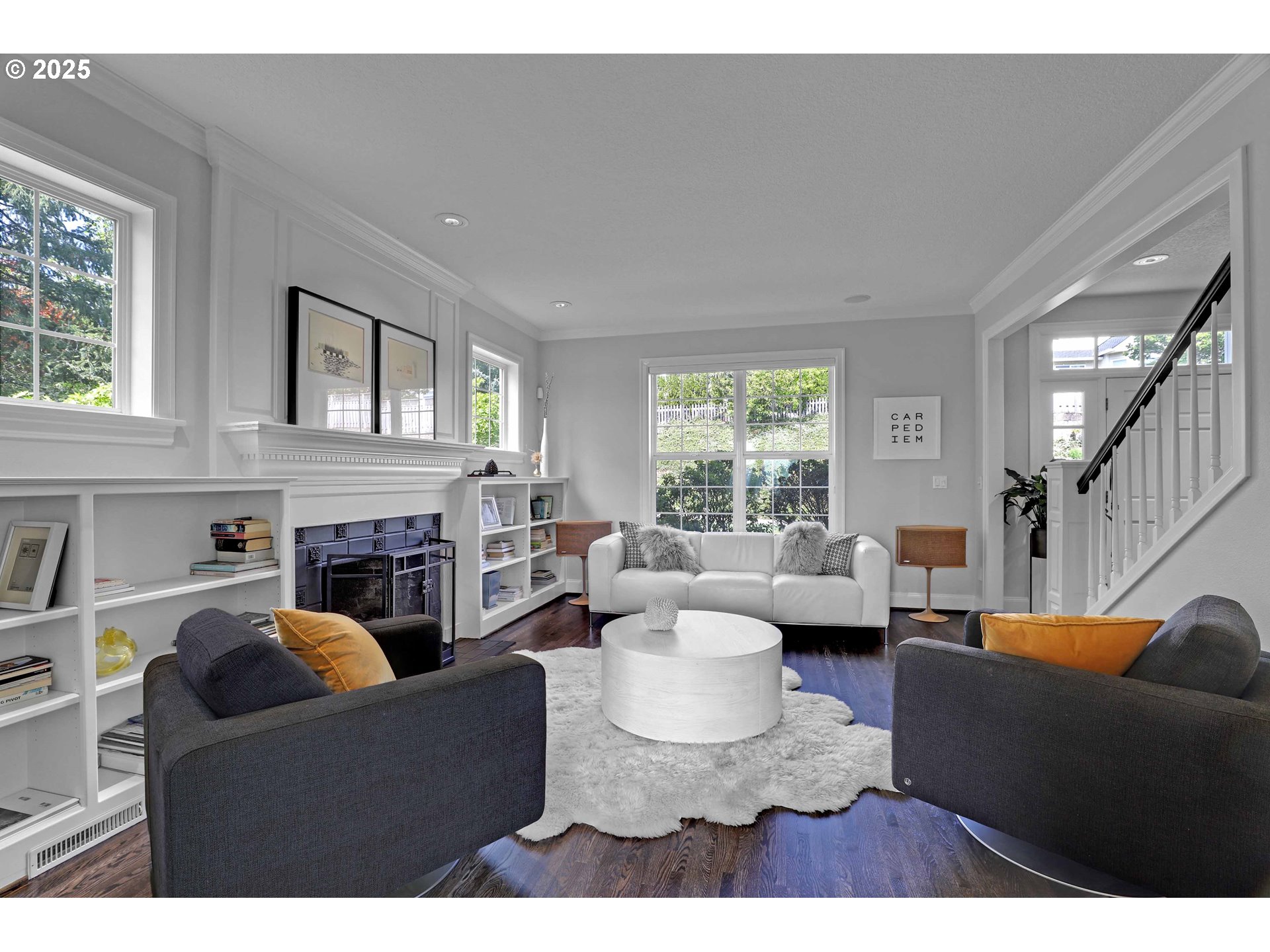 1811 NW ROSEFINCH LN