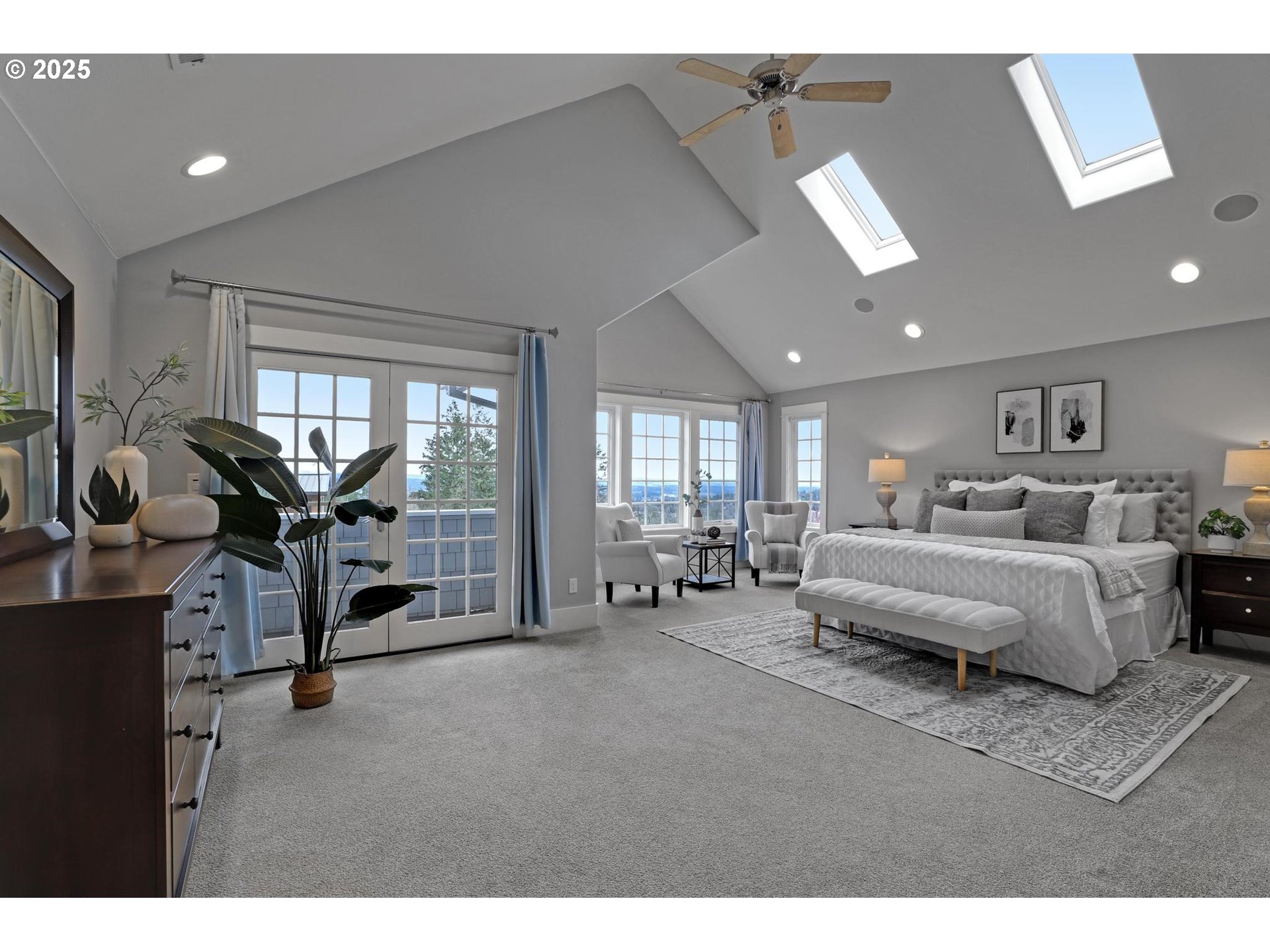 8711 NW TERRACEVIEW CT