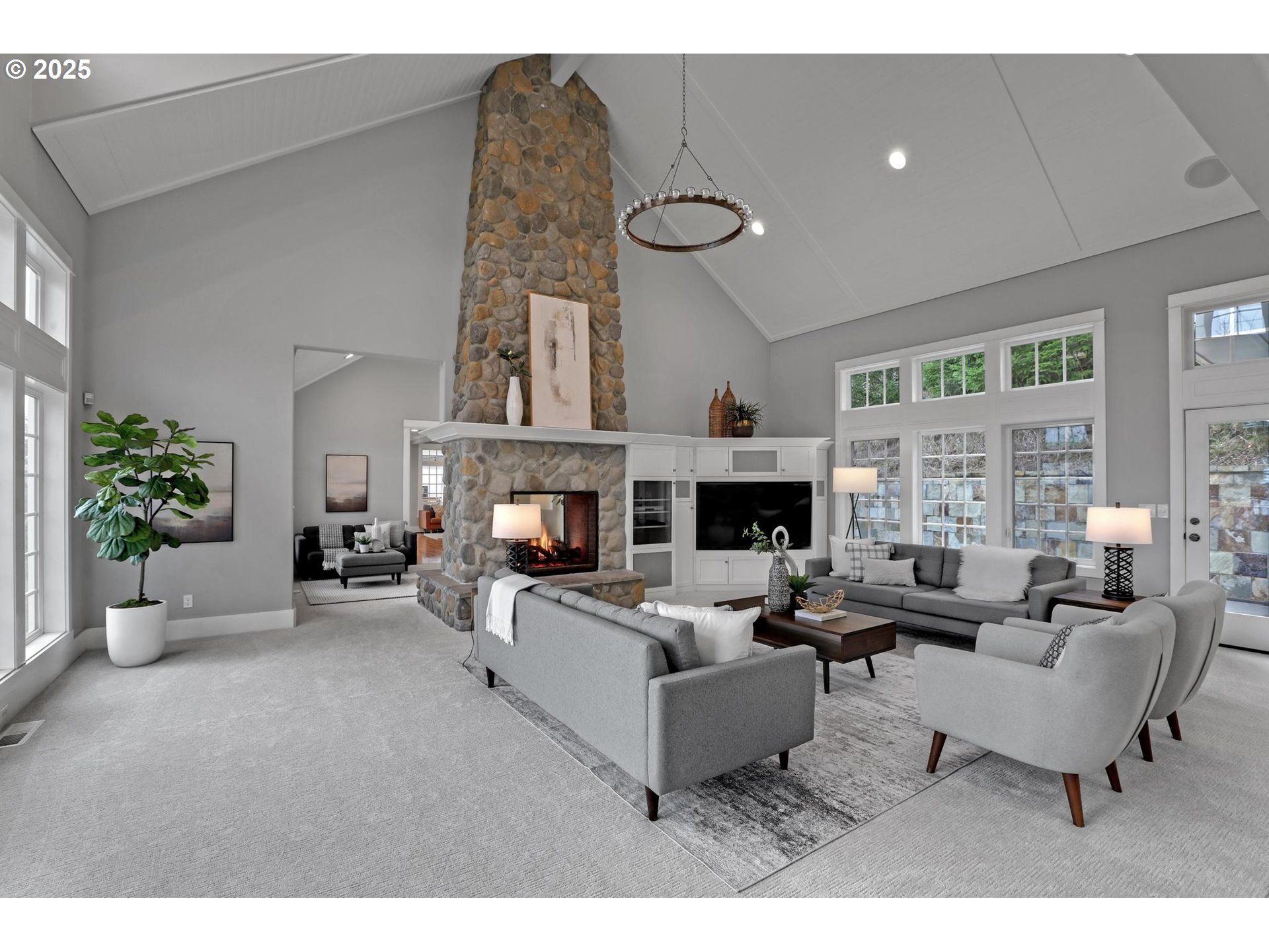 8711 NW TERRACEVIEW CT