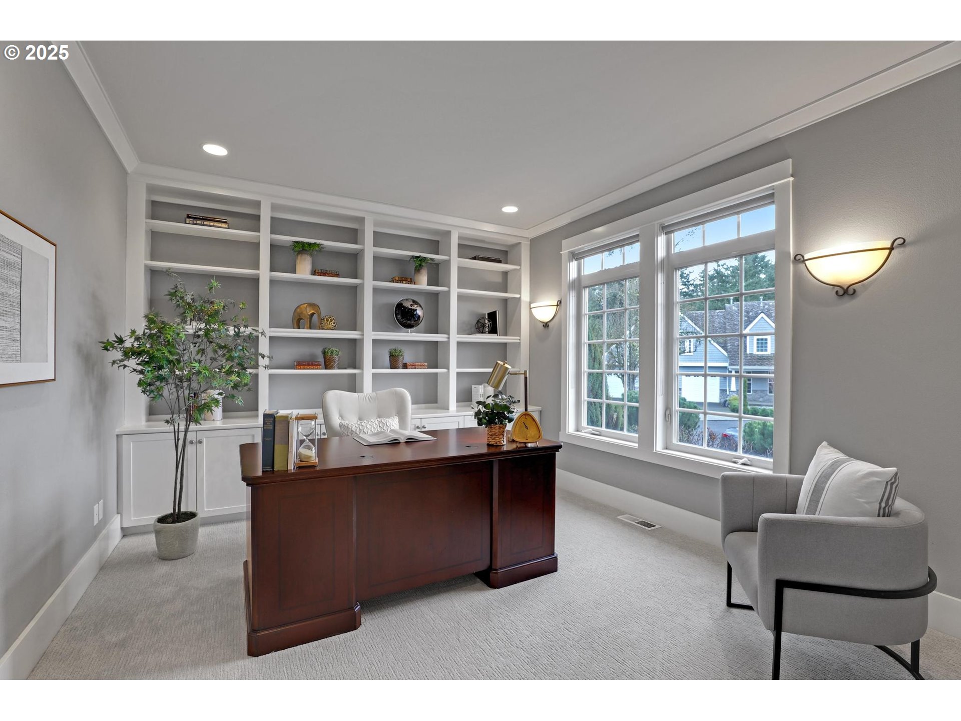 8711 NW TERRACEVIEW CT