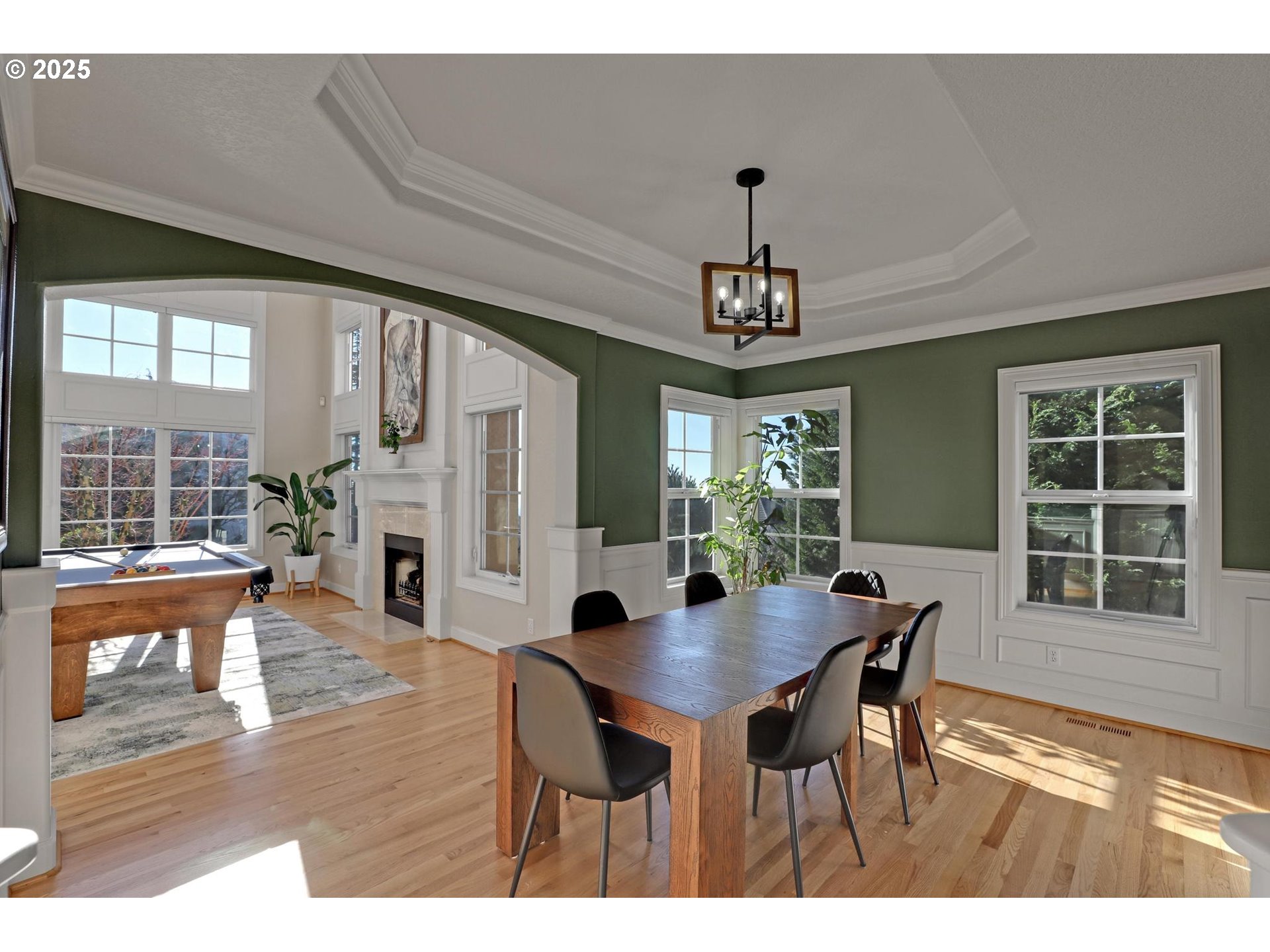 8033 NW HAZELTINE ST