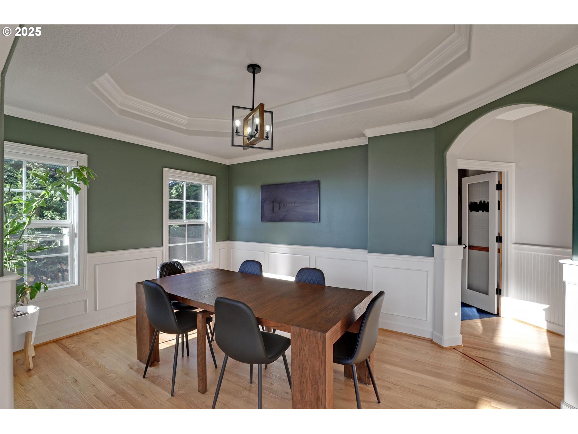 8033 NW HAZELTINE ST