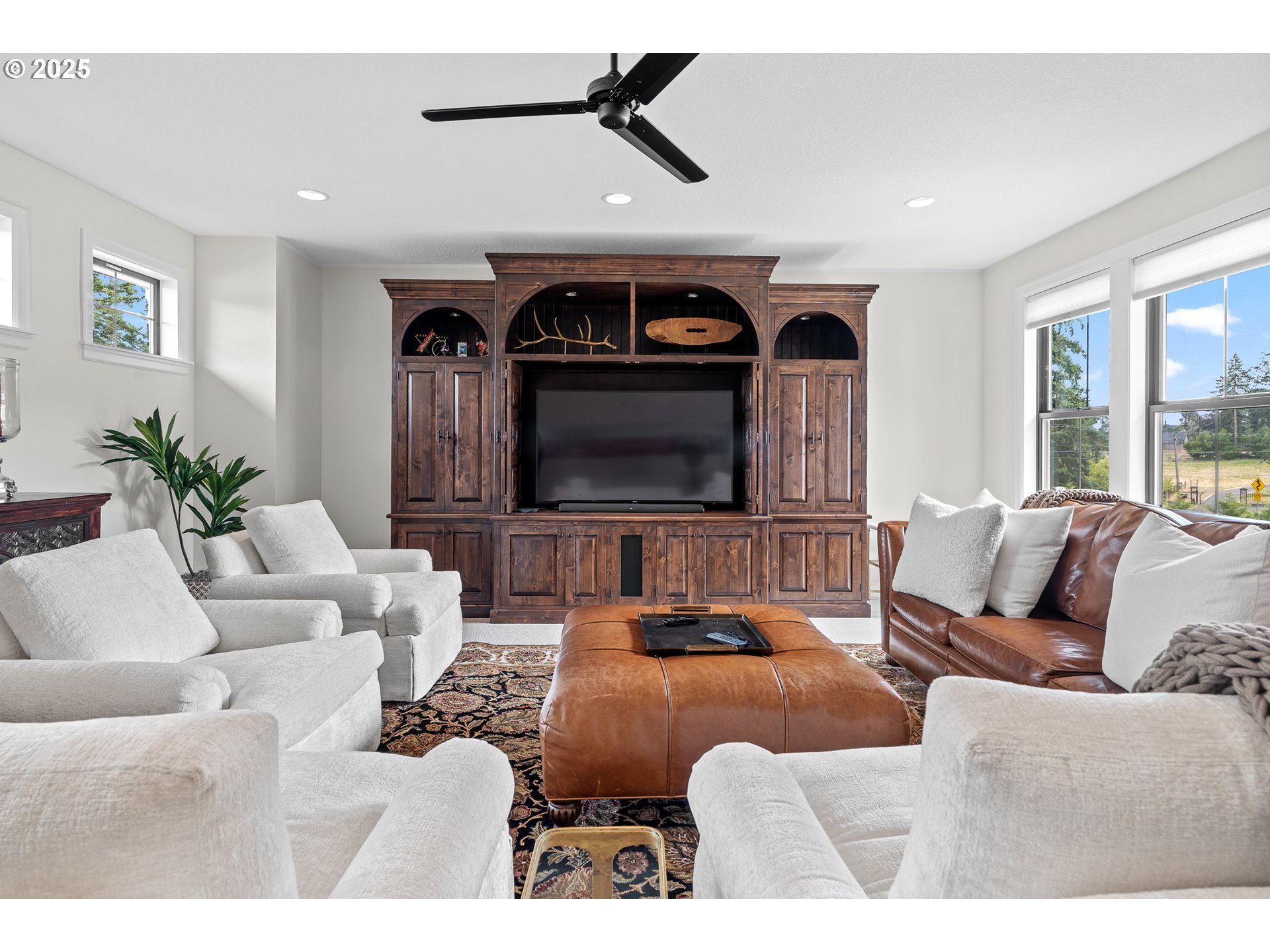 27165 SW BLUE MEADOW LN