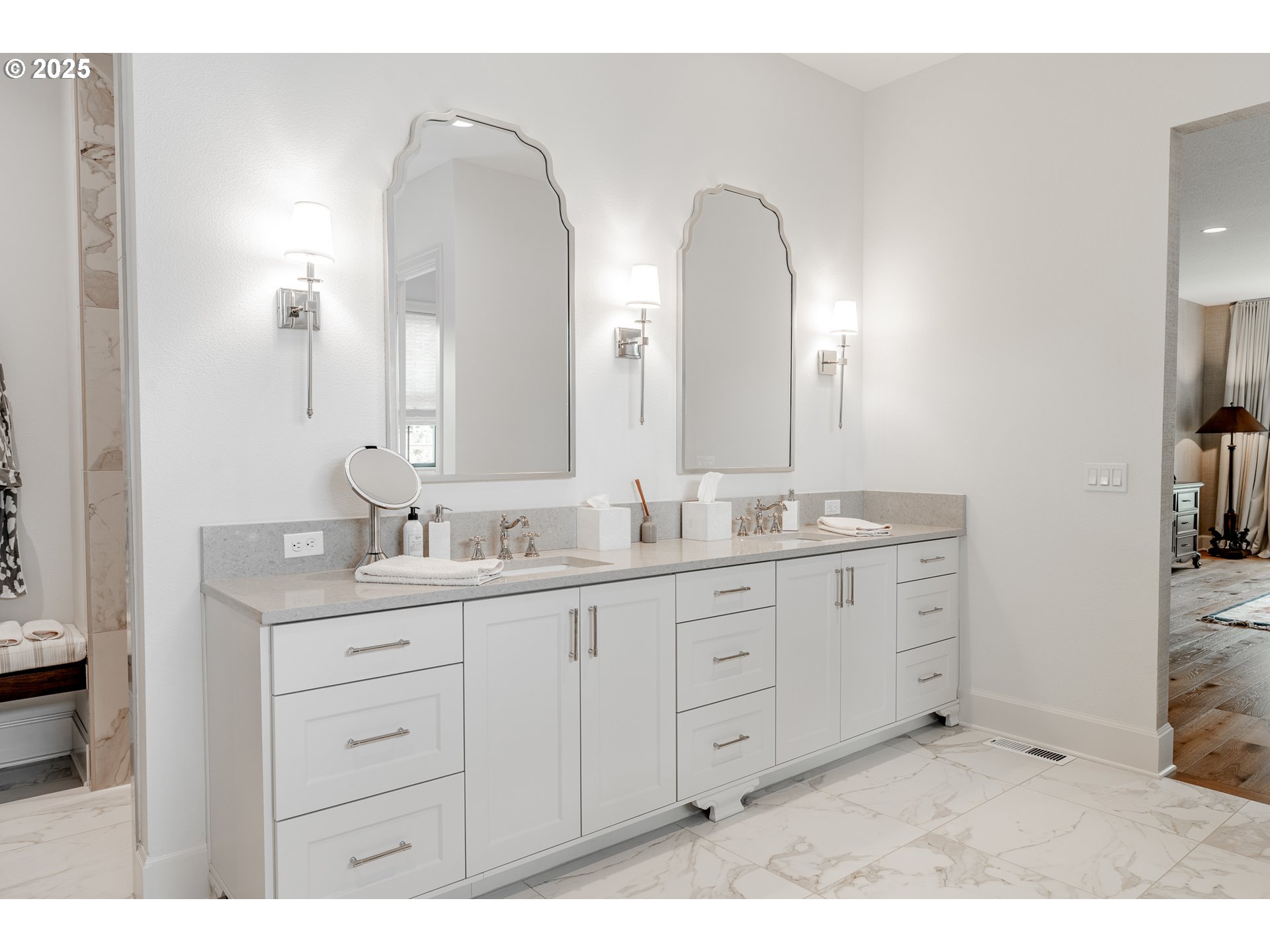 27165 SW BLUE MEADOW LN