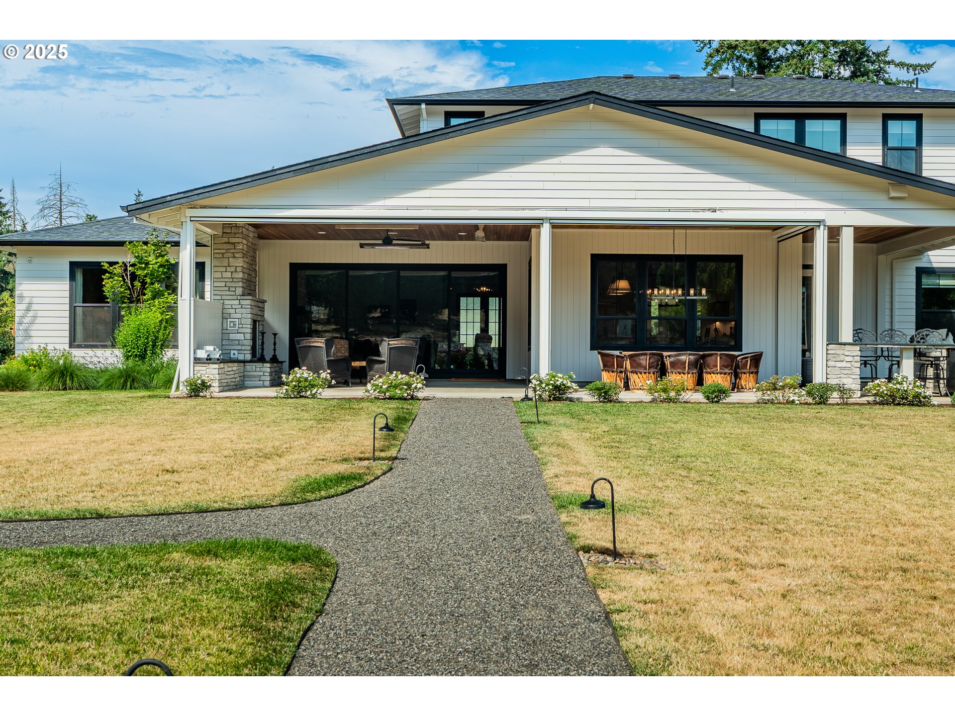 27165 SW BLUE MEADOW LN