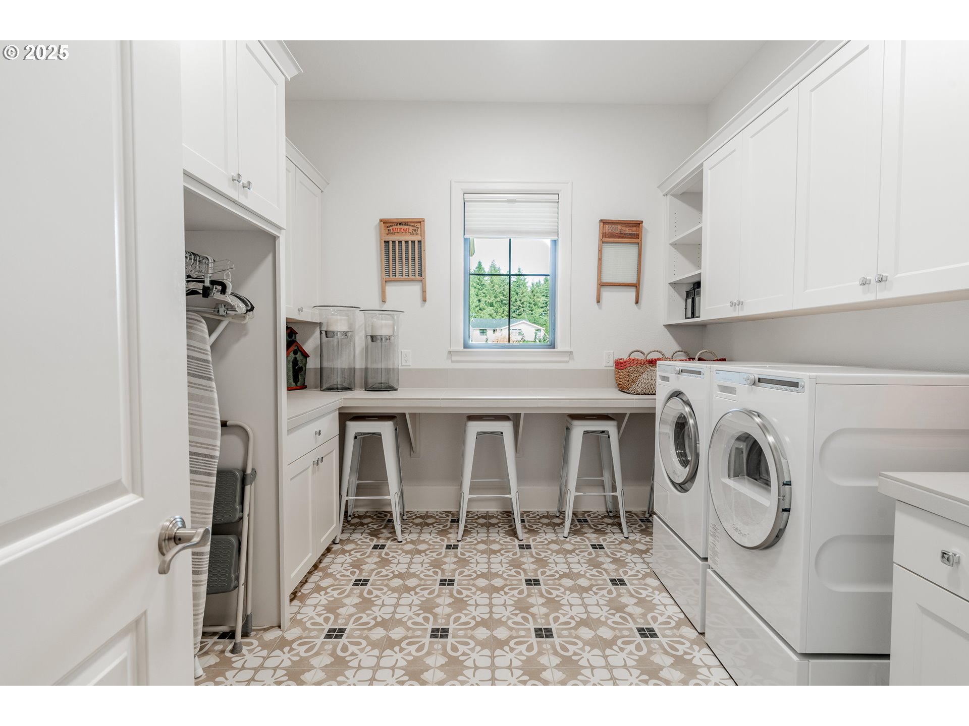 27165 SW BLUE MEADOW LN