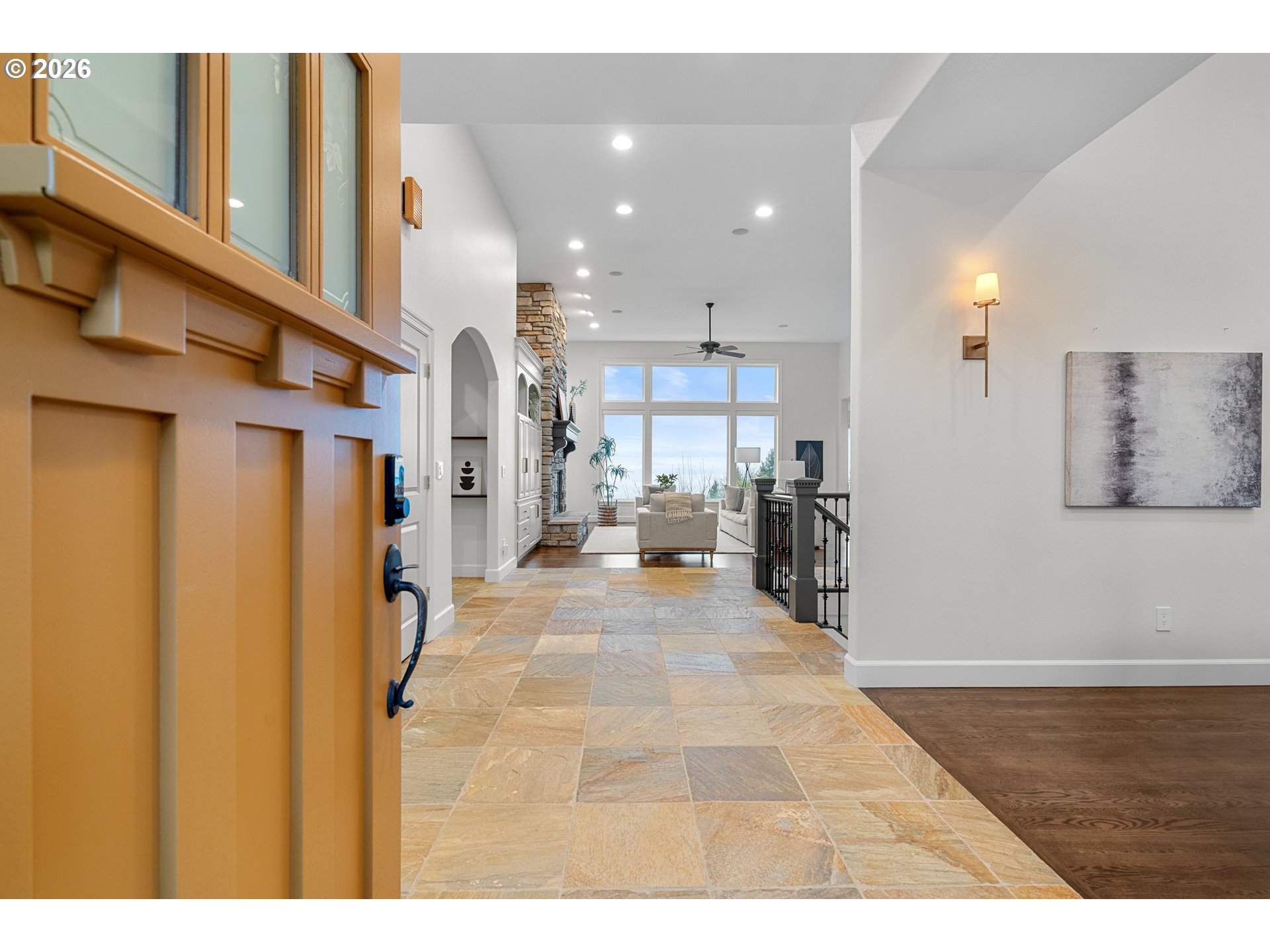 1811 NW CEDAR RIDGE DR