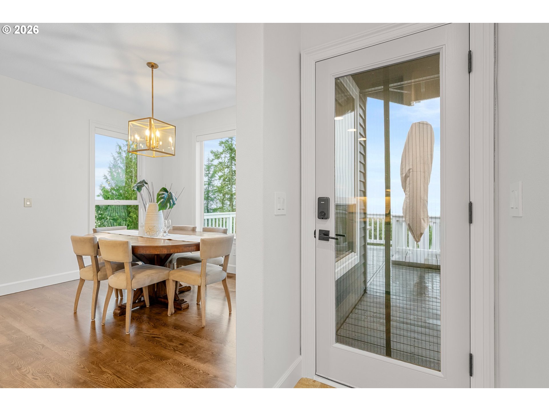 1811 NW CEDAR RIDGE DR