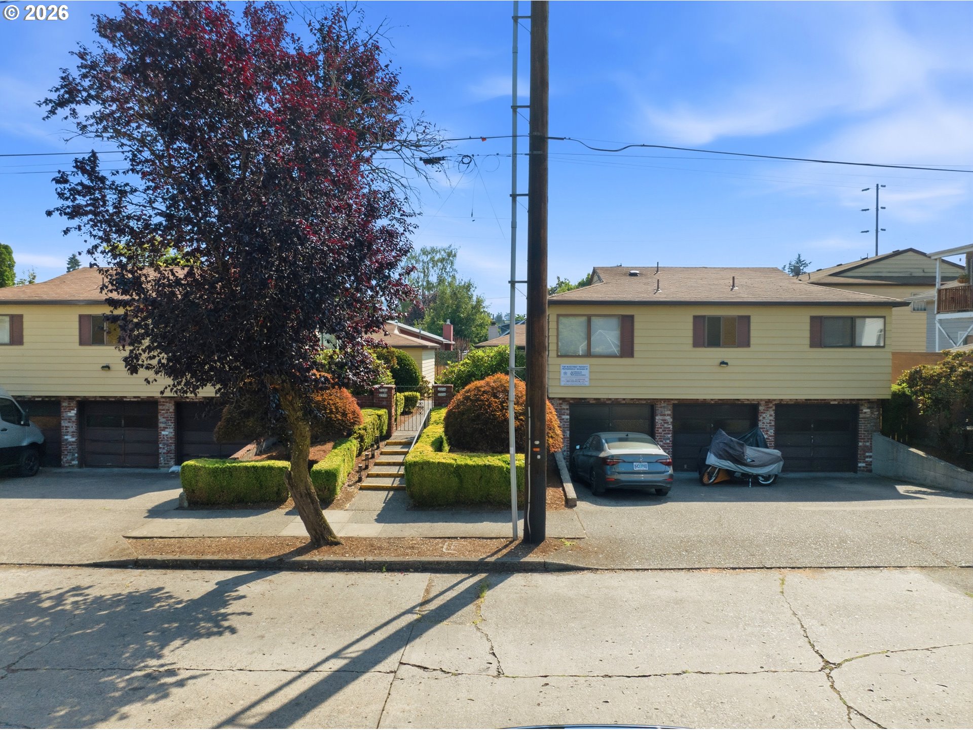 2350 SE 42nd ST