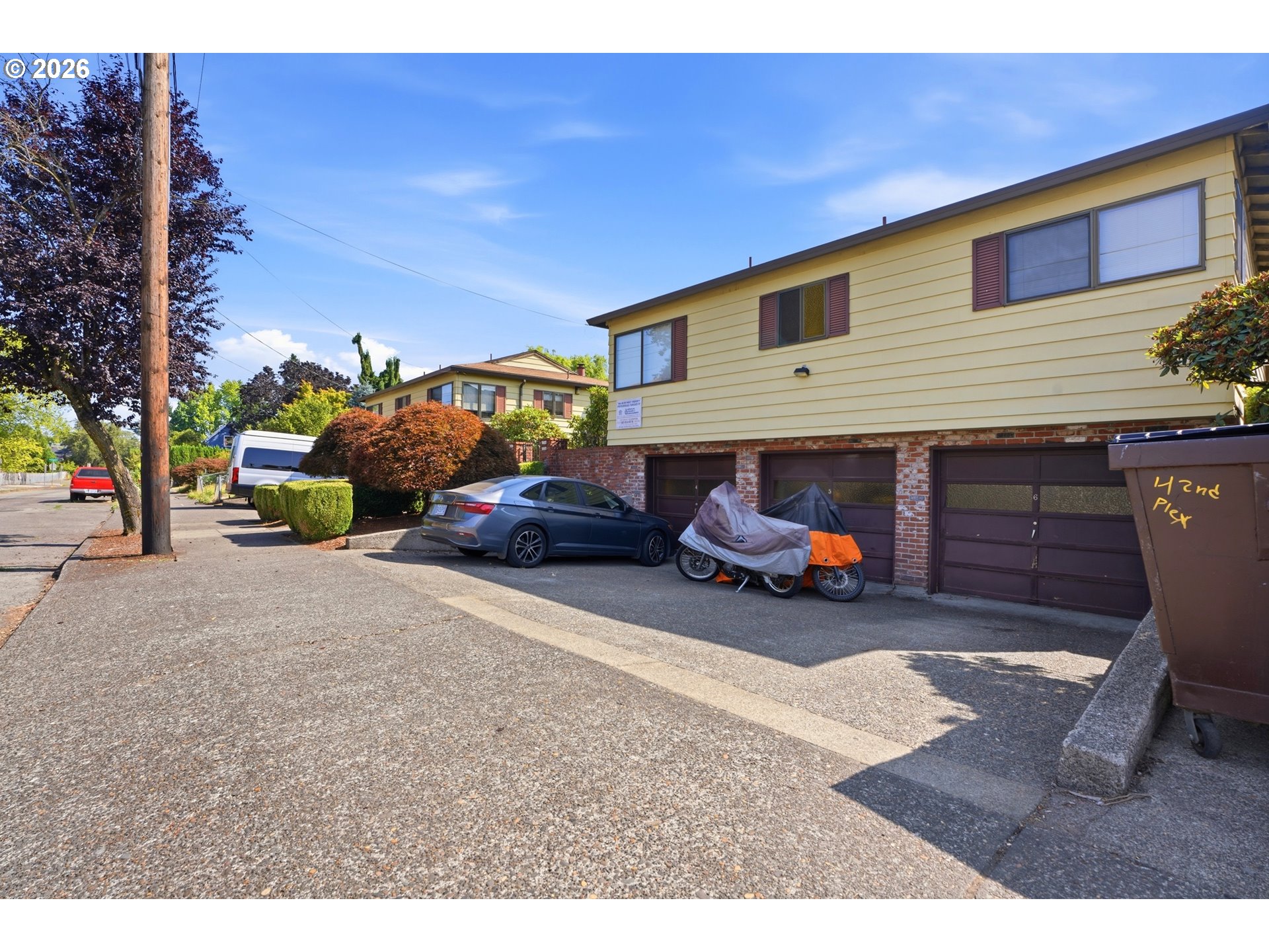 2350 SE 42nd ST