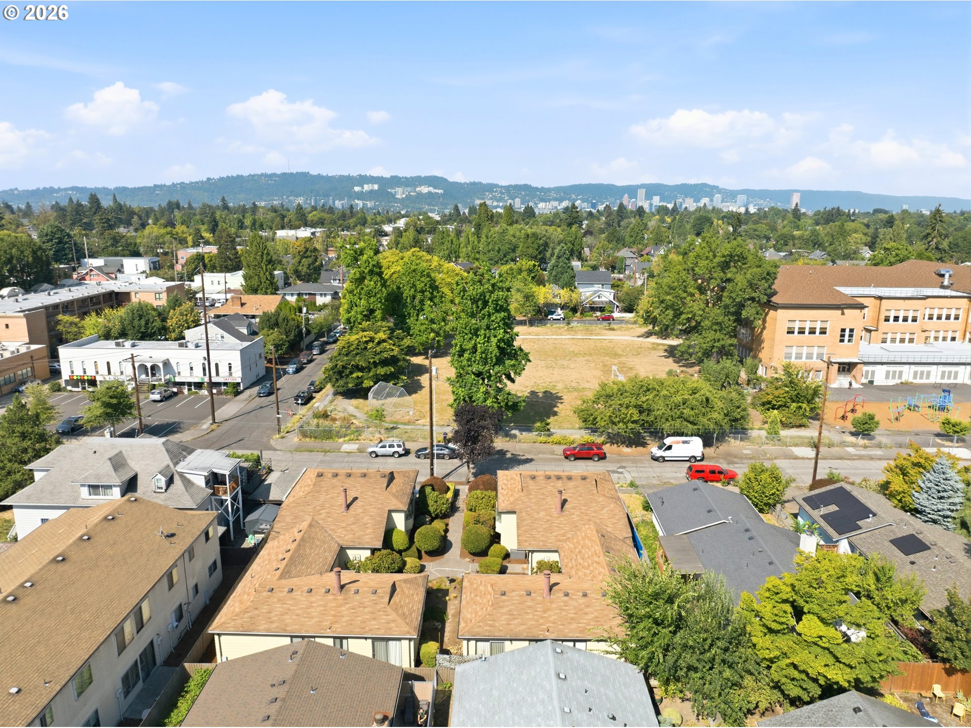 2350 SE 42nd ST