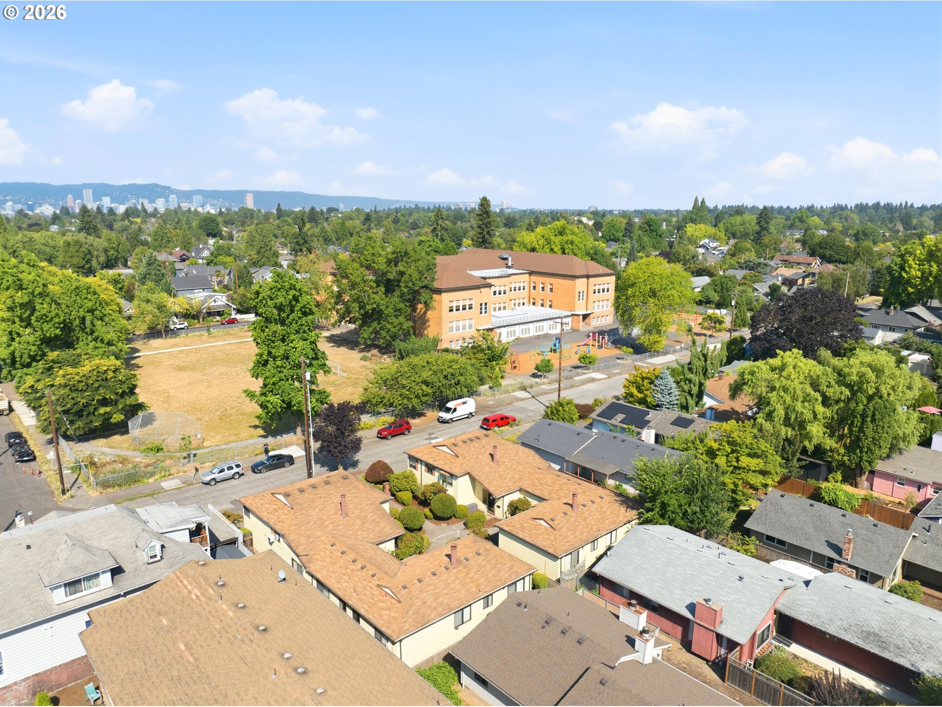 2350 SE 42nd ST