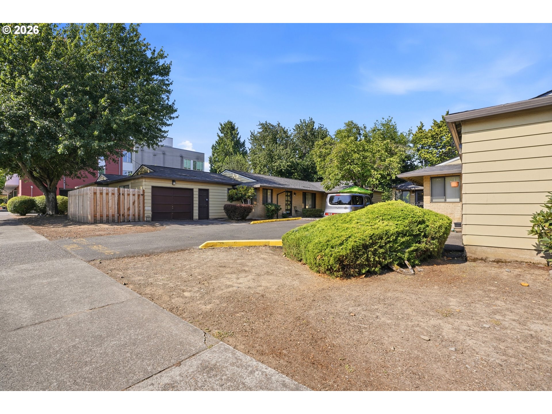 2337 SE 48TH AVE