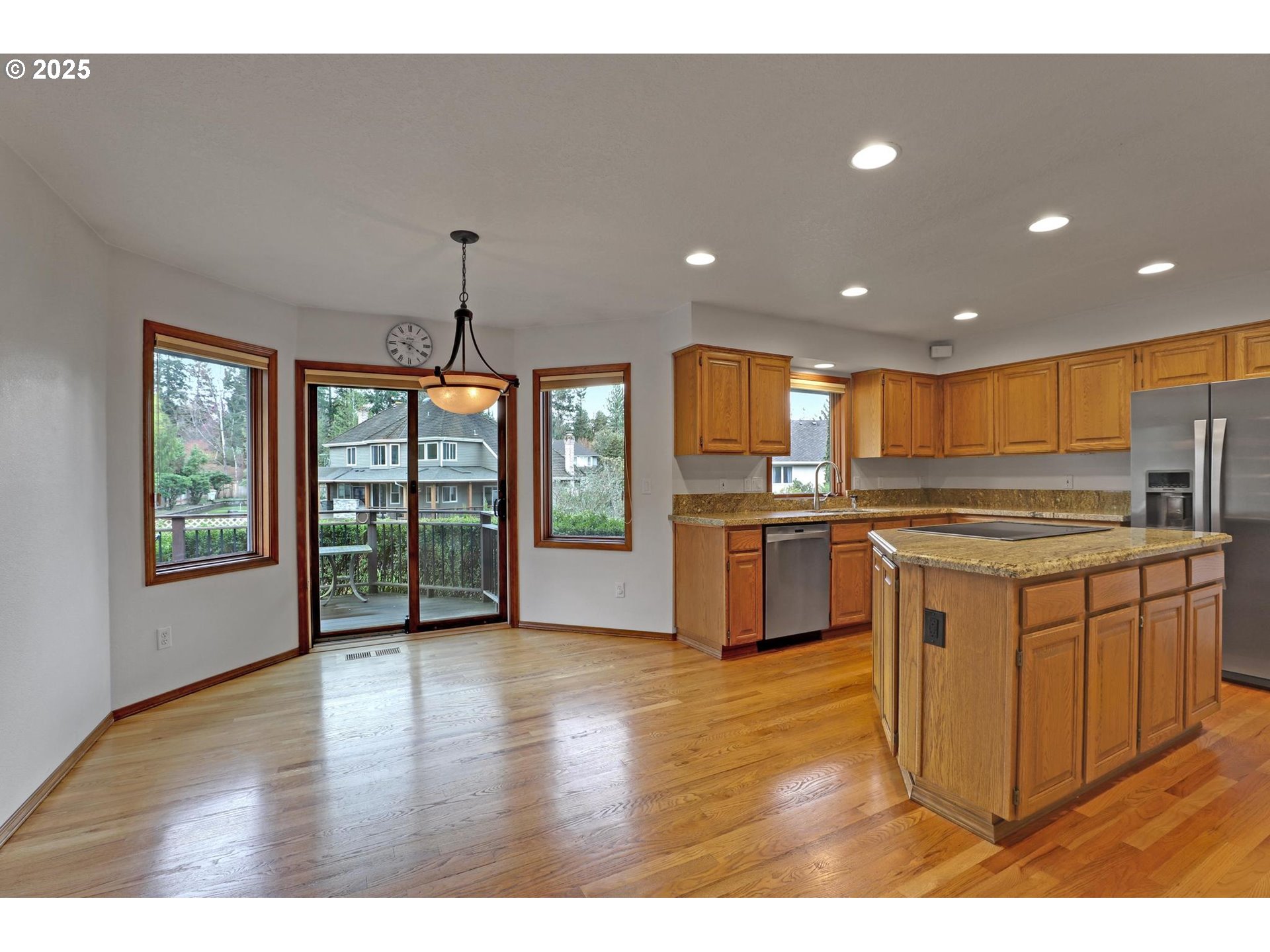 12720 NW CREEKSIDE DR