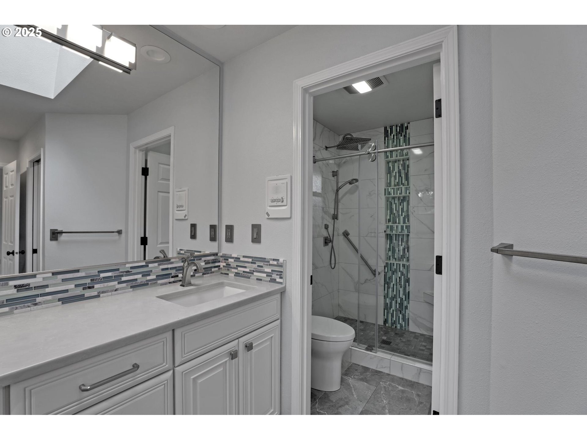 12720 NW CREEKSIDE DR