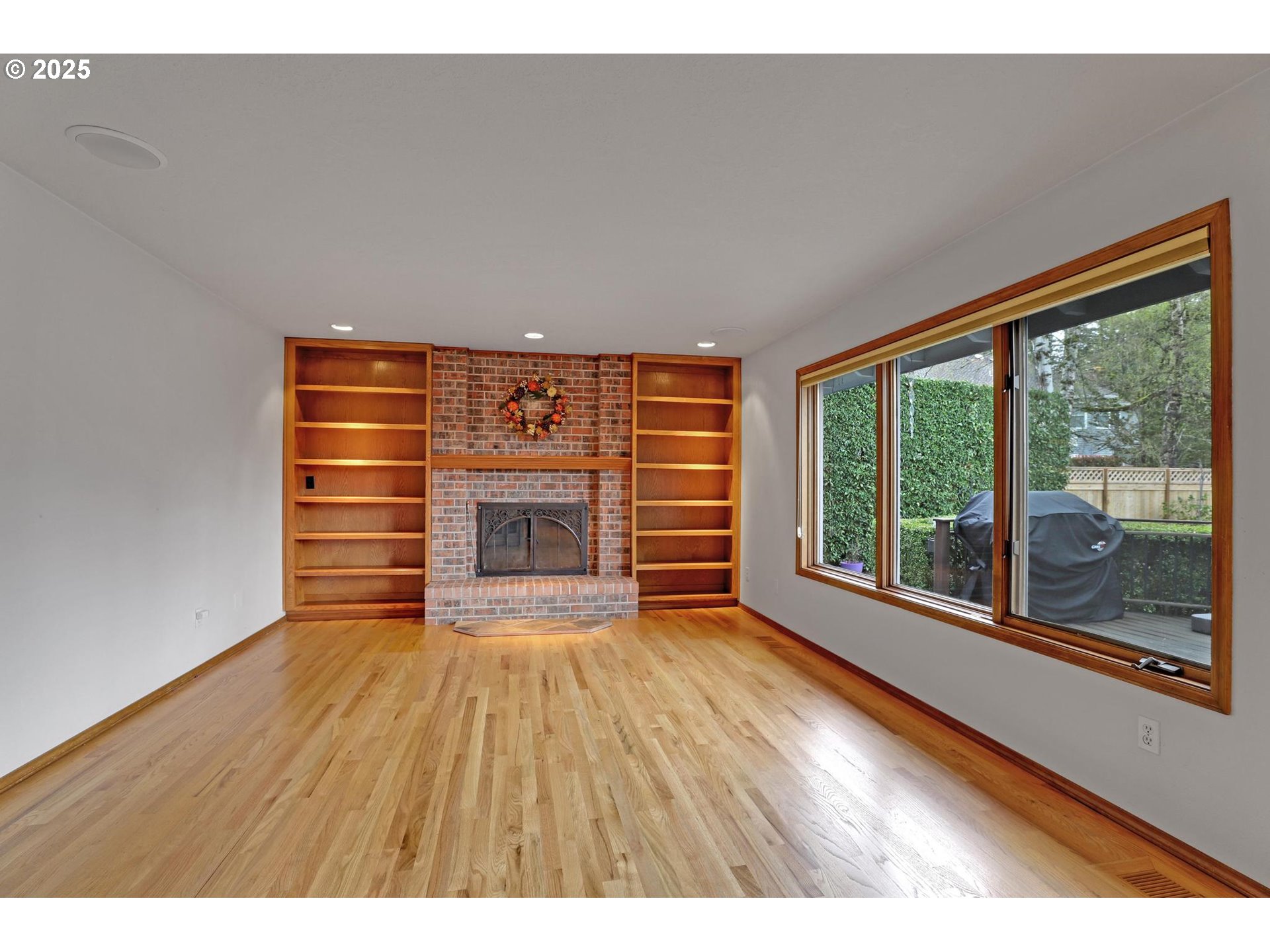 12720 NW CREEKSIDE DR