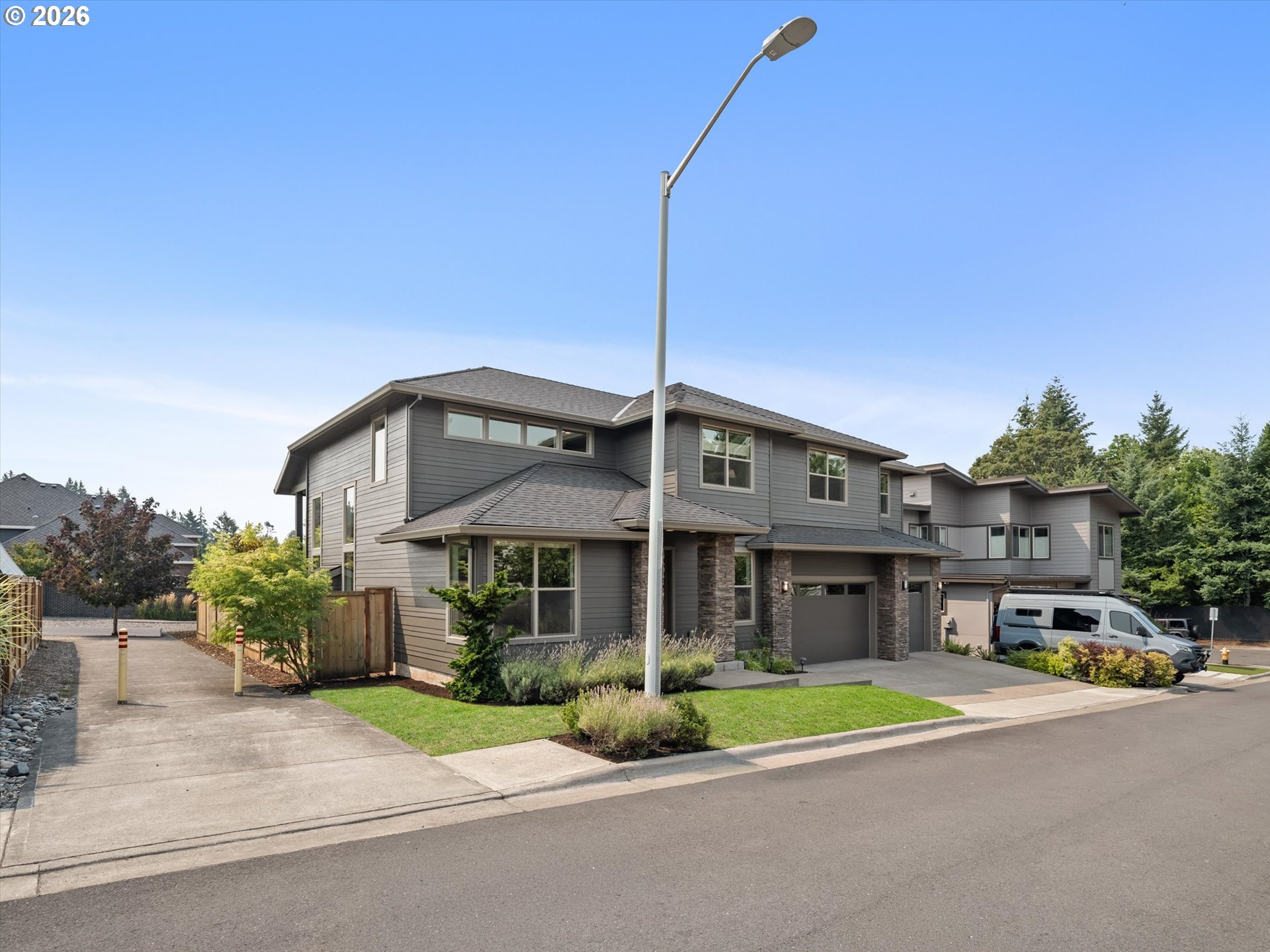 12061 NW LEVI LN