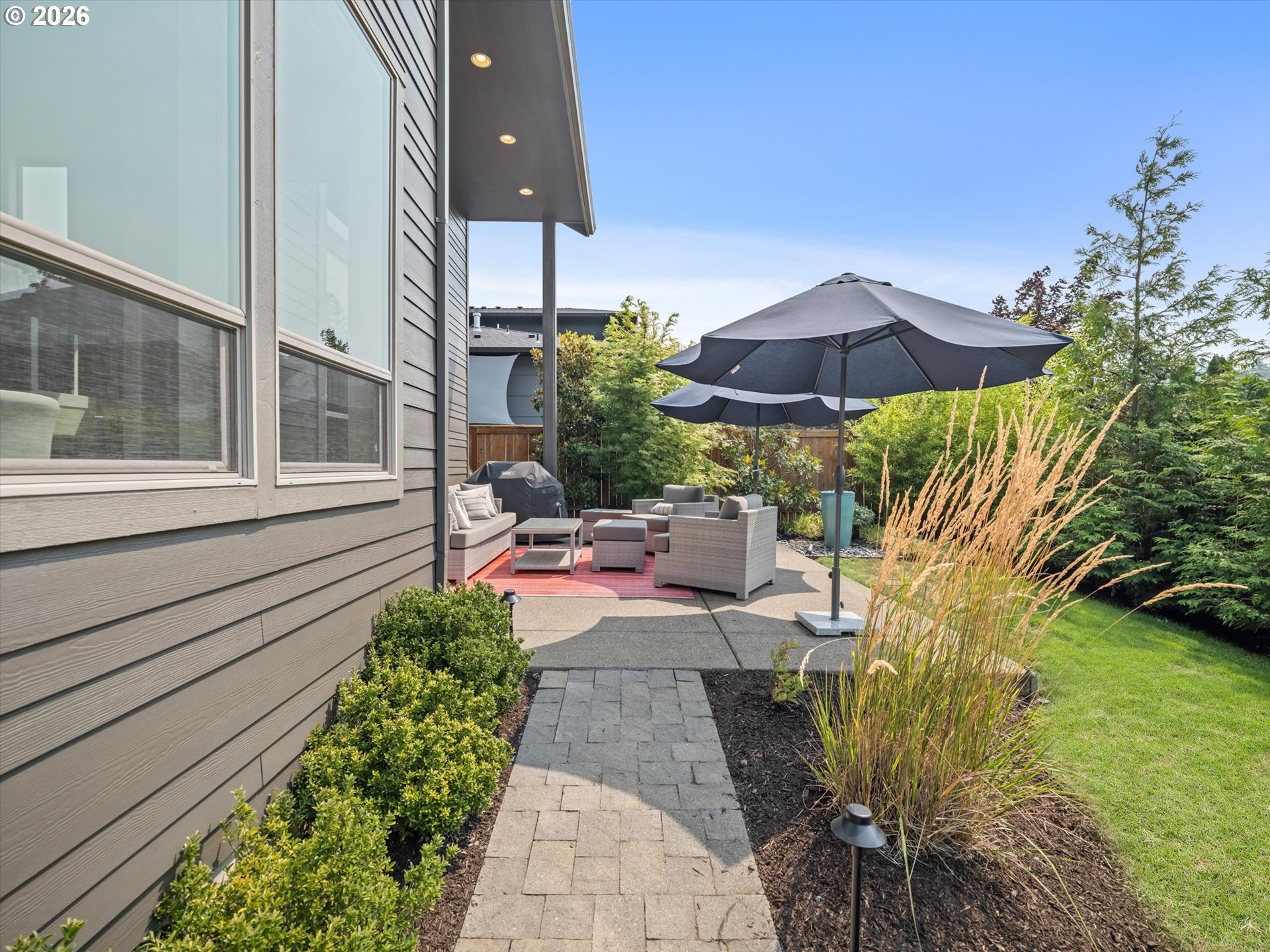 12061 NW LEVI LN