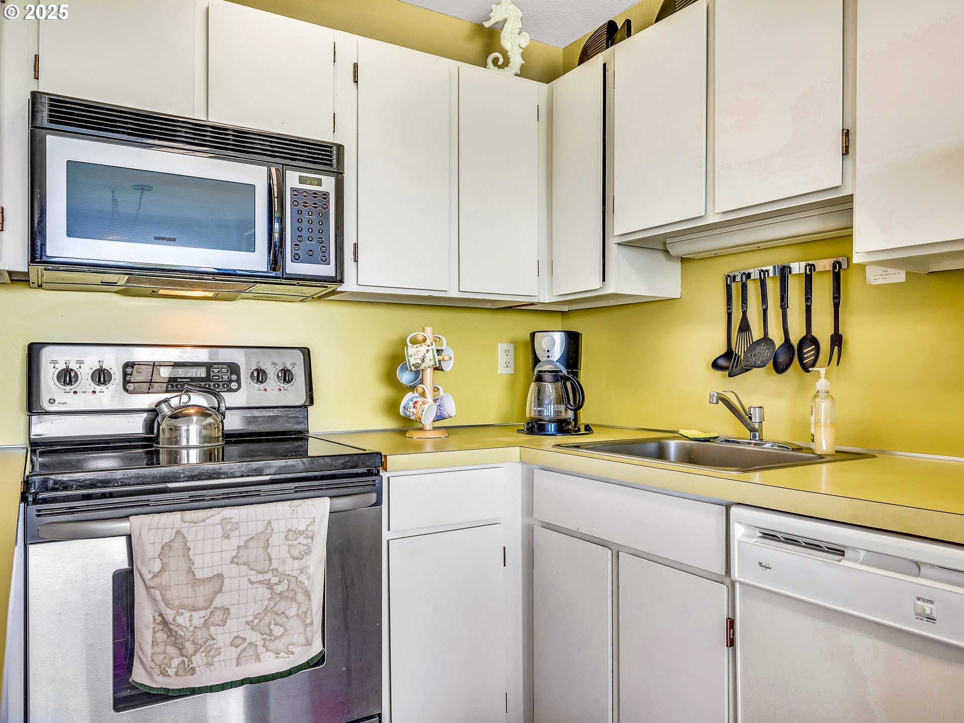 856 NEACOXIE BLVD 311