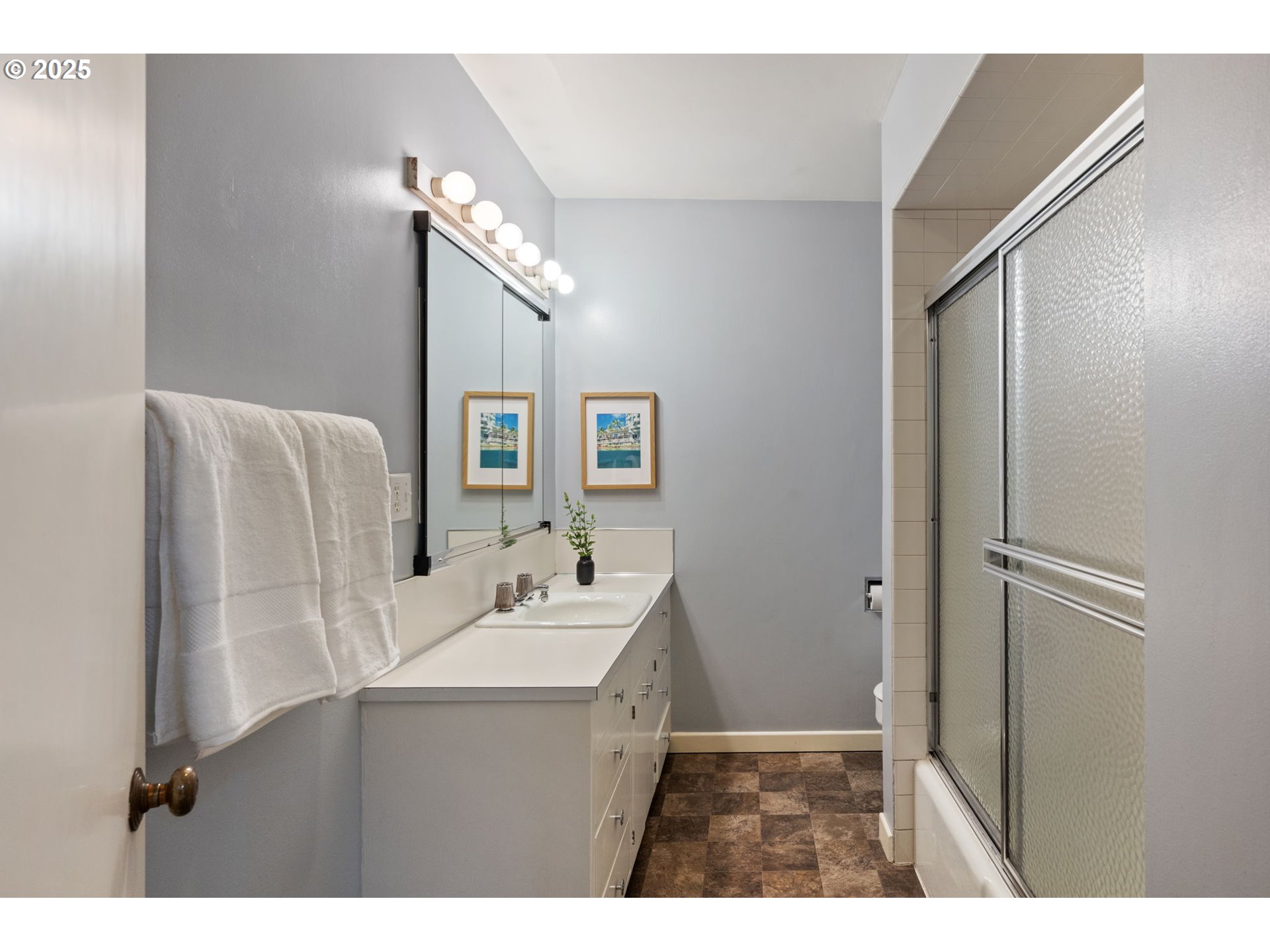 8375 SW CRESTWOOD LN