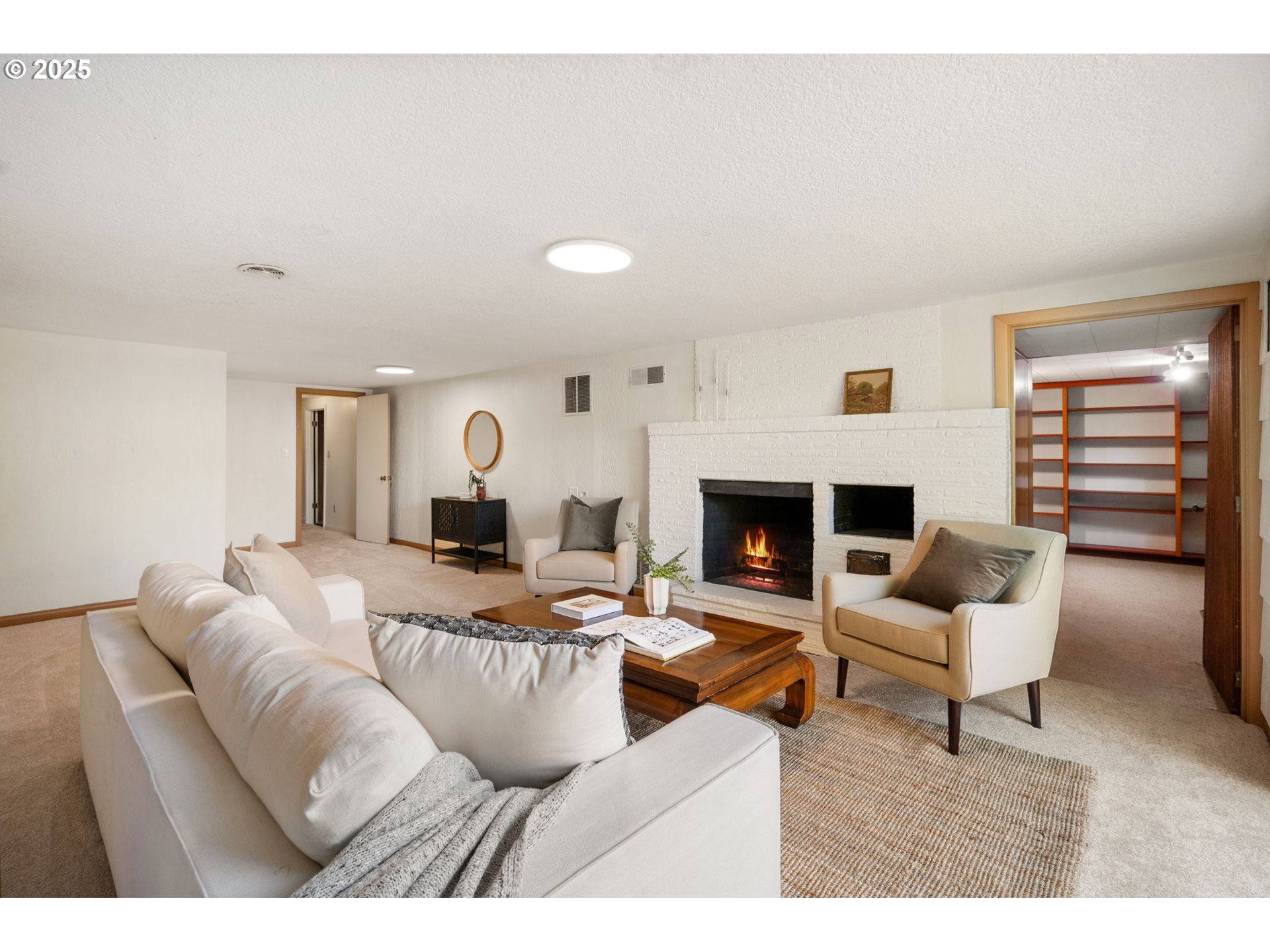 8375 SW CRESTWOOD LN