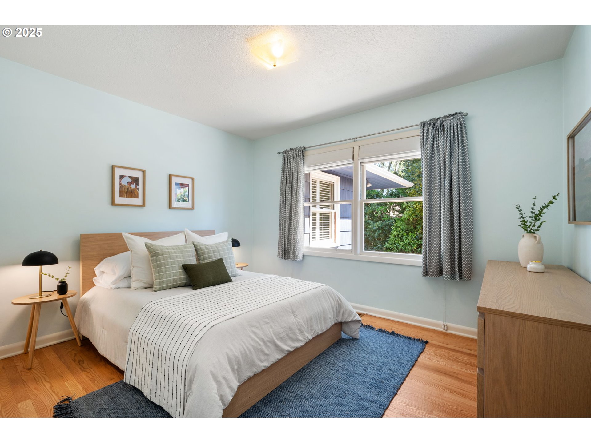 8375 SW CRESTWOOD LN