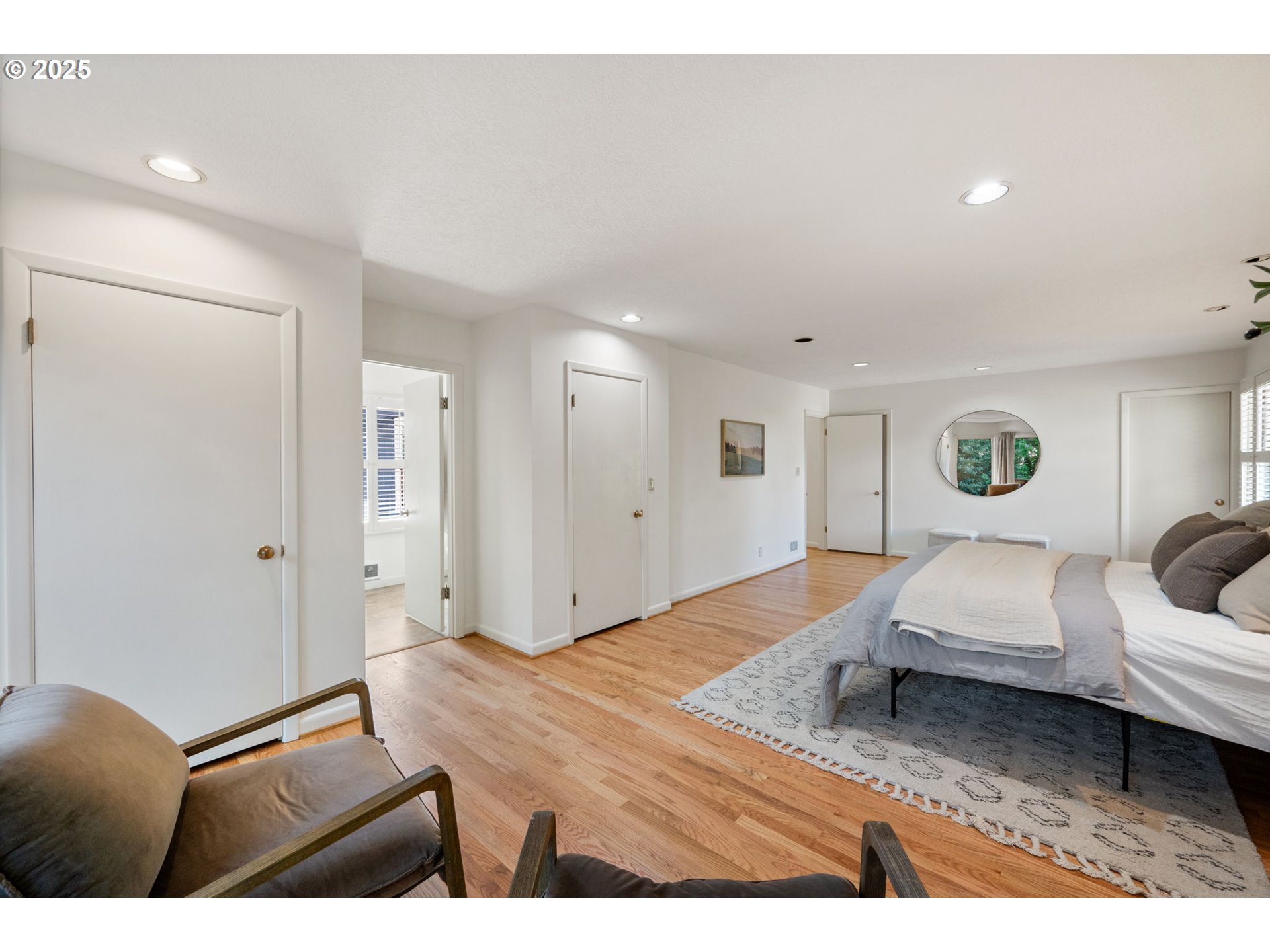 8375 SW CRESTWOOD LN