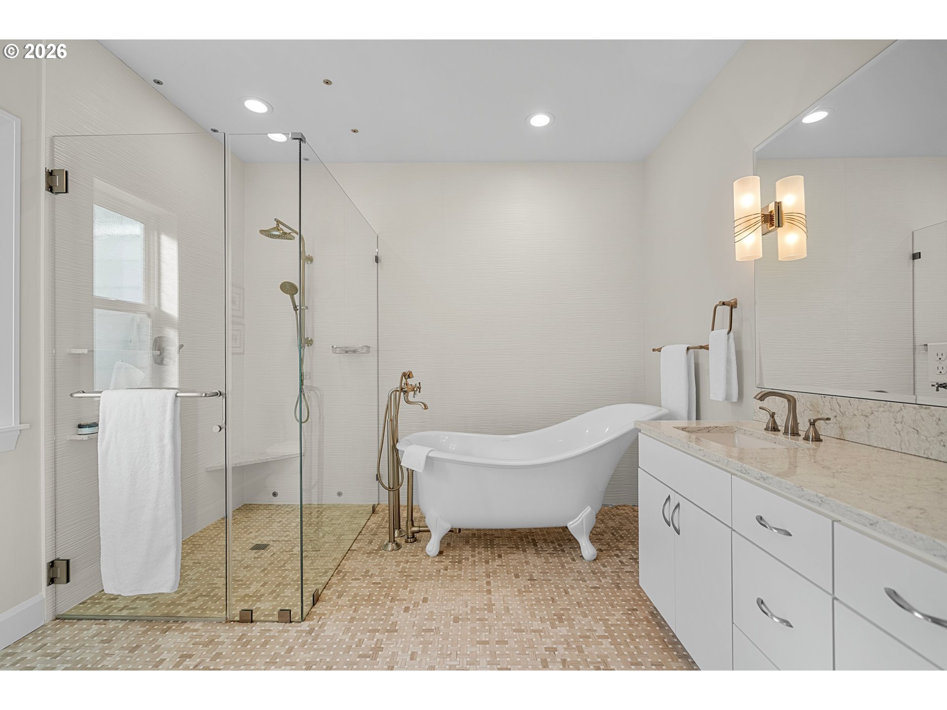 1716 NW MILL POND RD