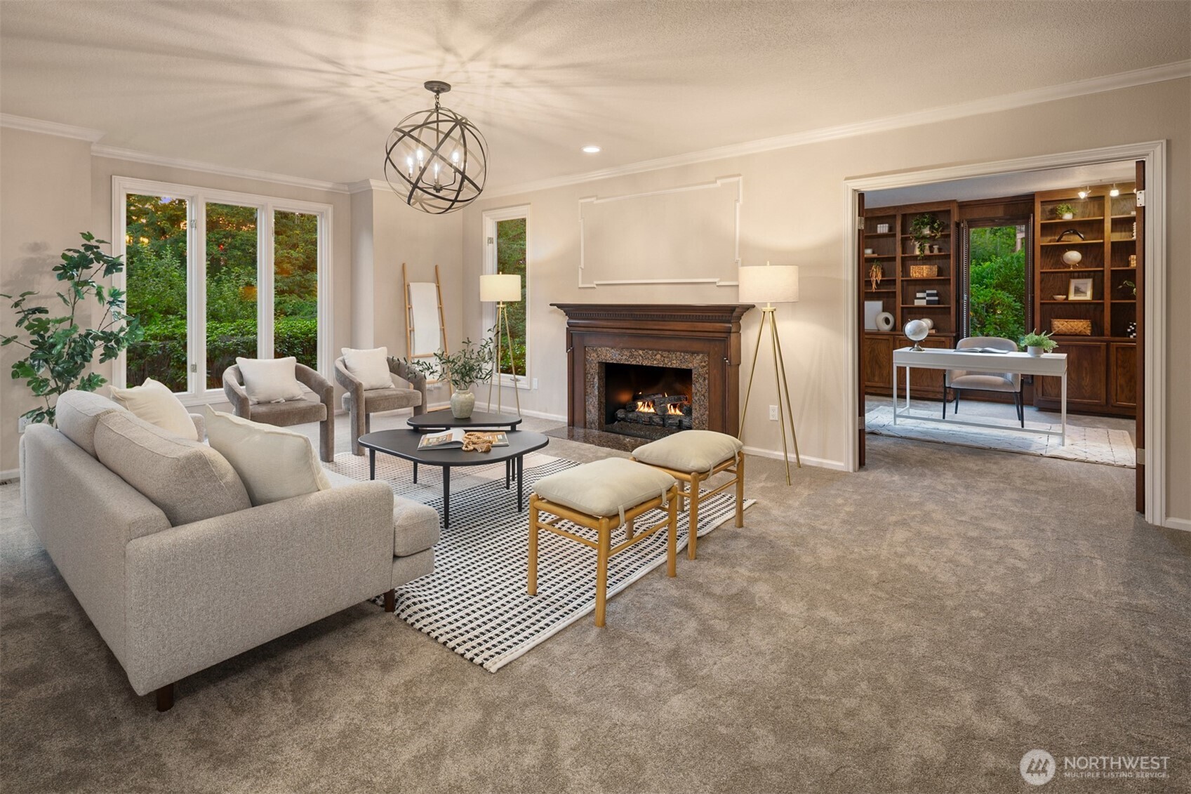 412 Hi Crest Drive