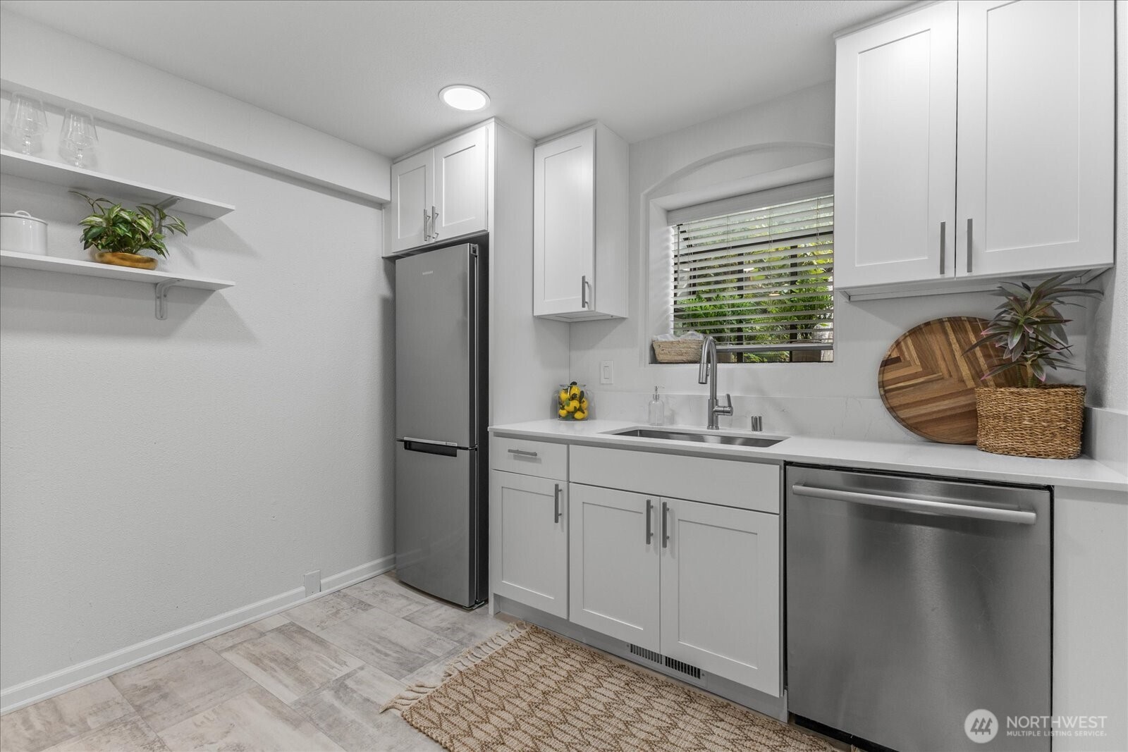 3921 108th Avenue NE Unit: A101