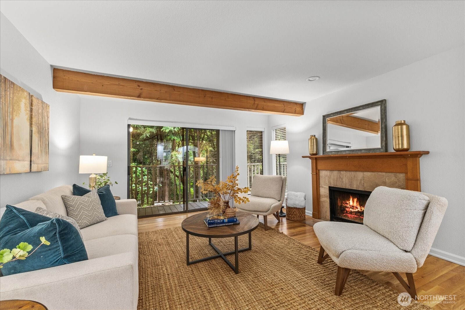 3921 108th Avenue NE Unit: A101