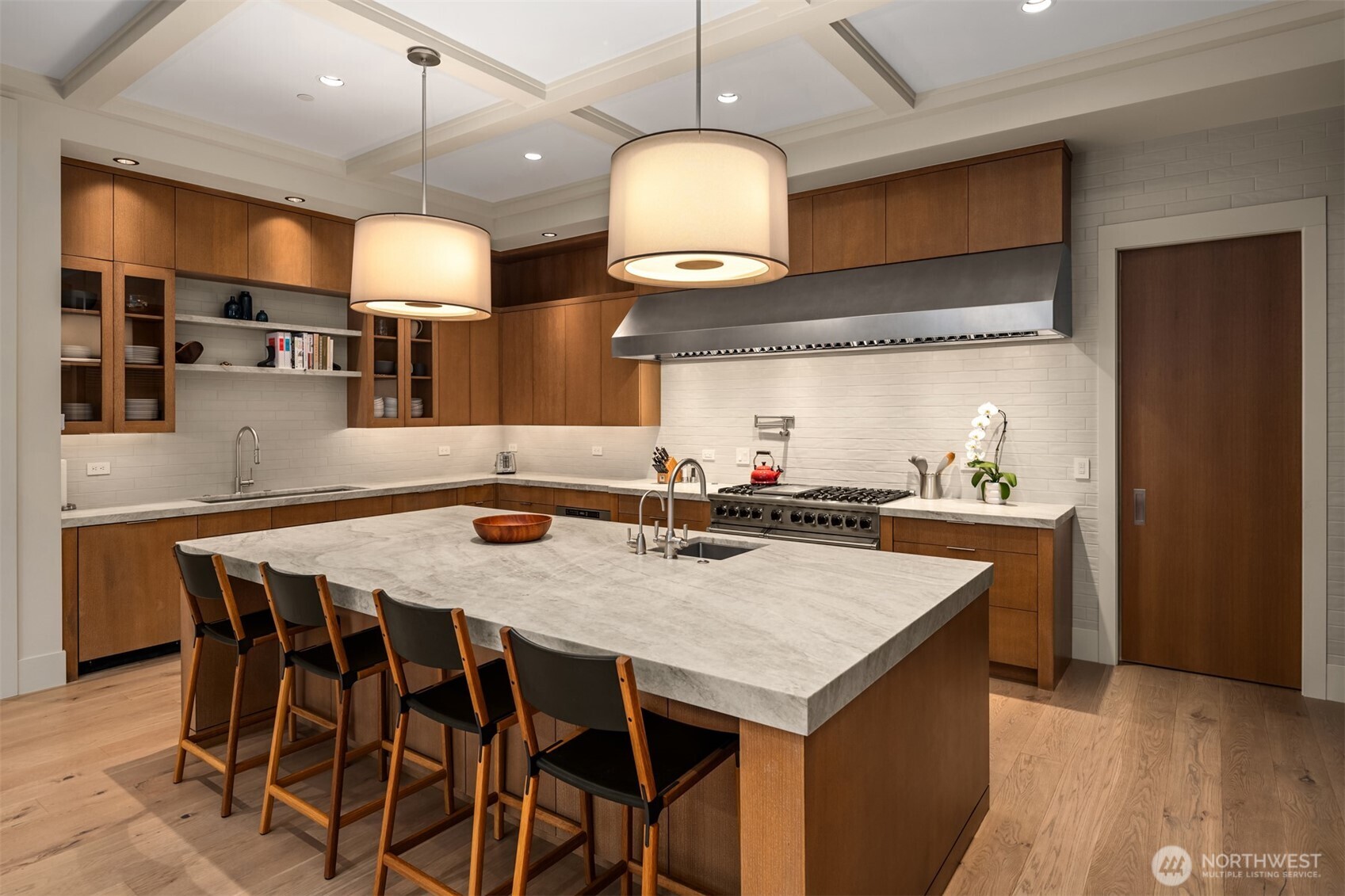 4911 NE Laurelcrest Lane