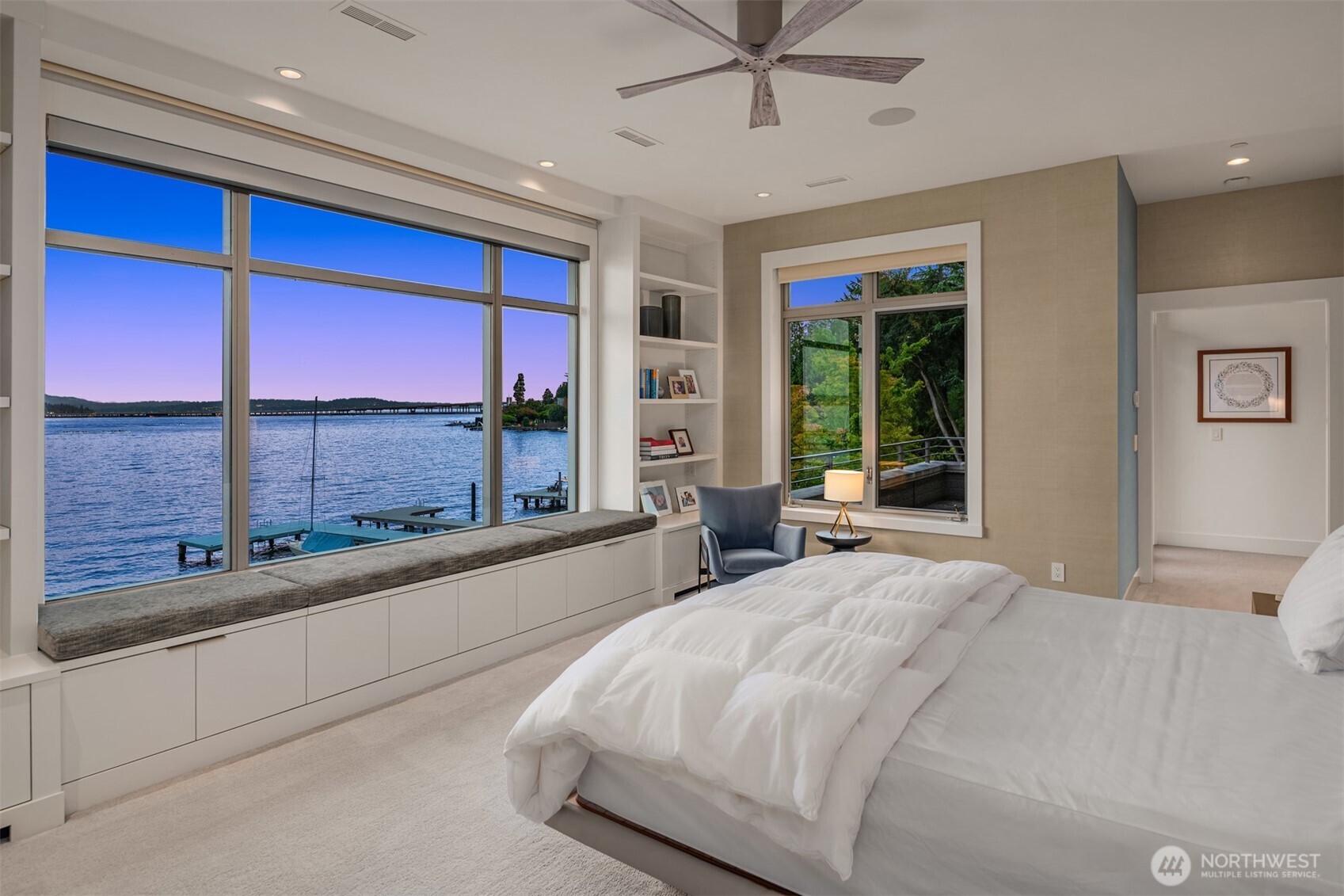 4911 NE Laurelcrest Lane