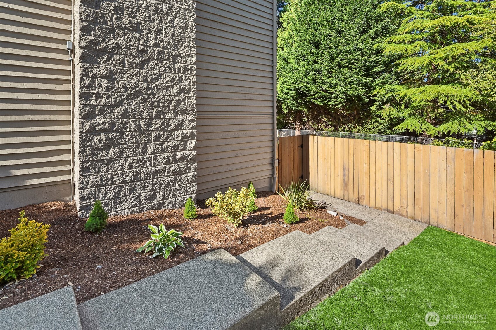 6202 122nd Avenue SE