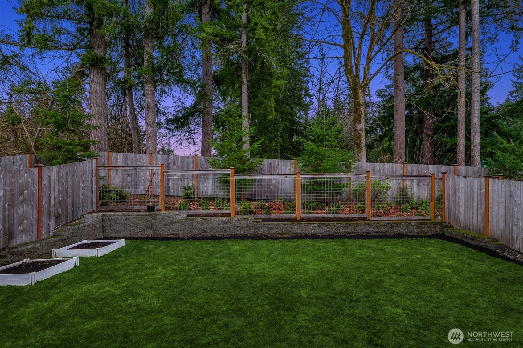 18627 Meridian Place W