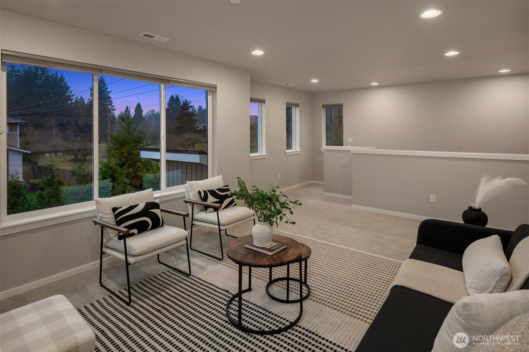 18627 Meridian Place W