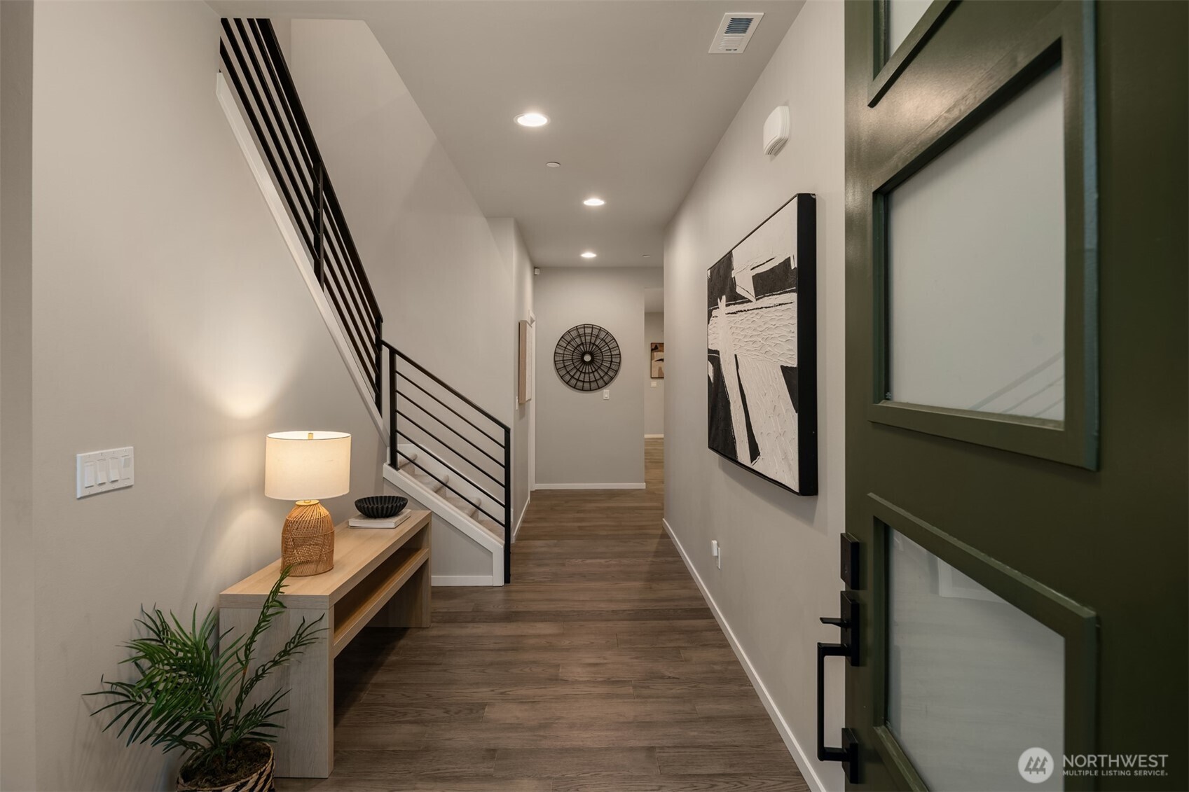 18627 Meridian Place W