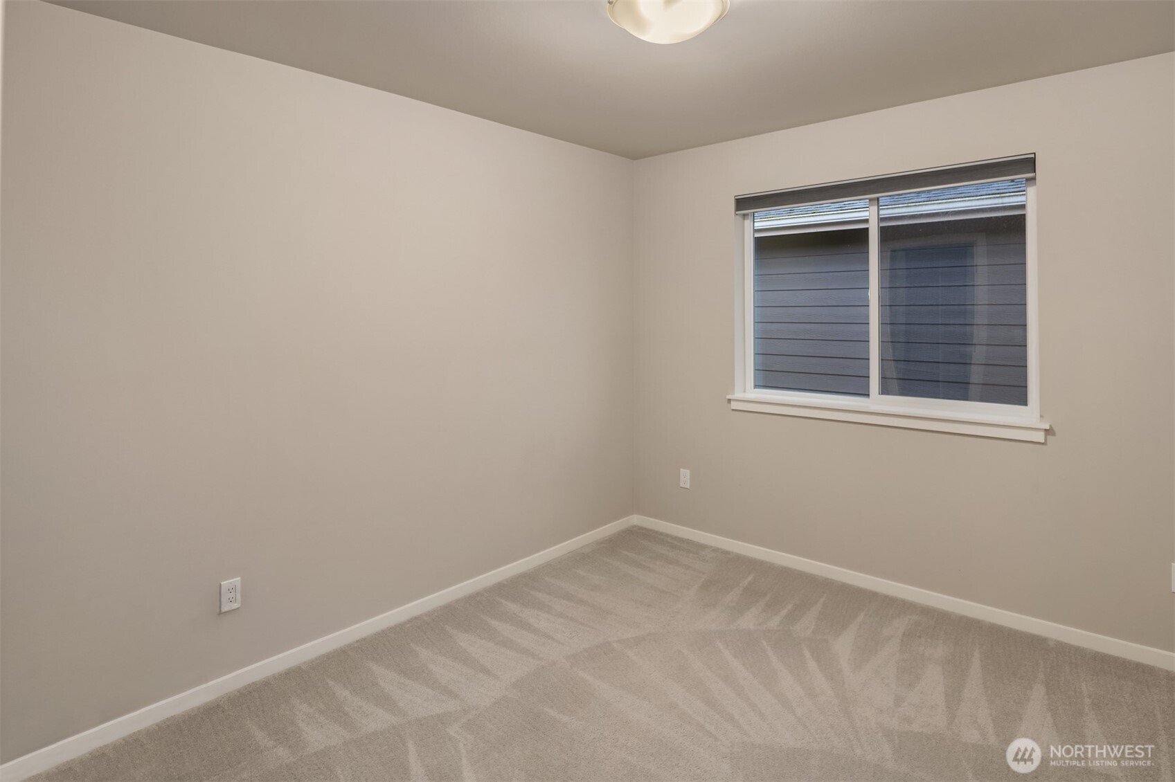 18627 Meridian Place W