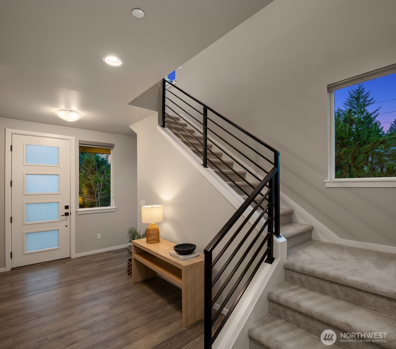 18627 Meridian Place W