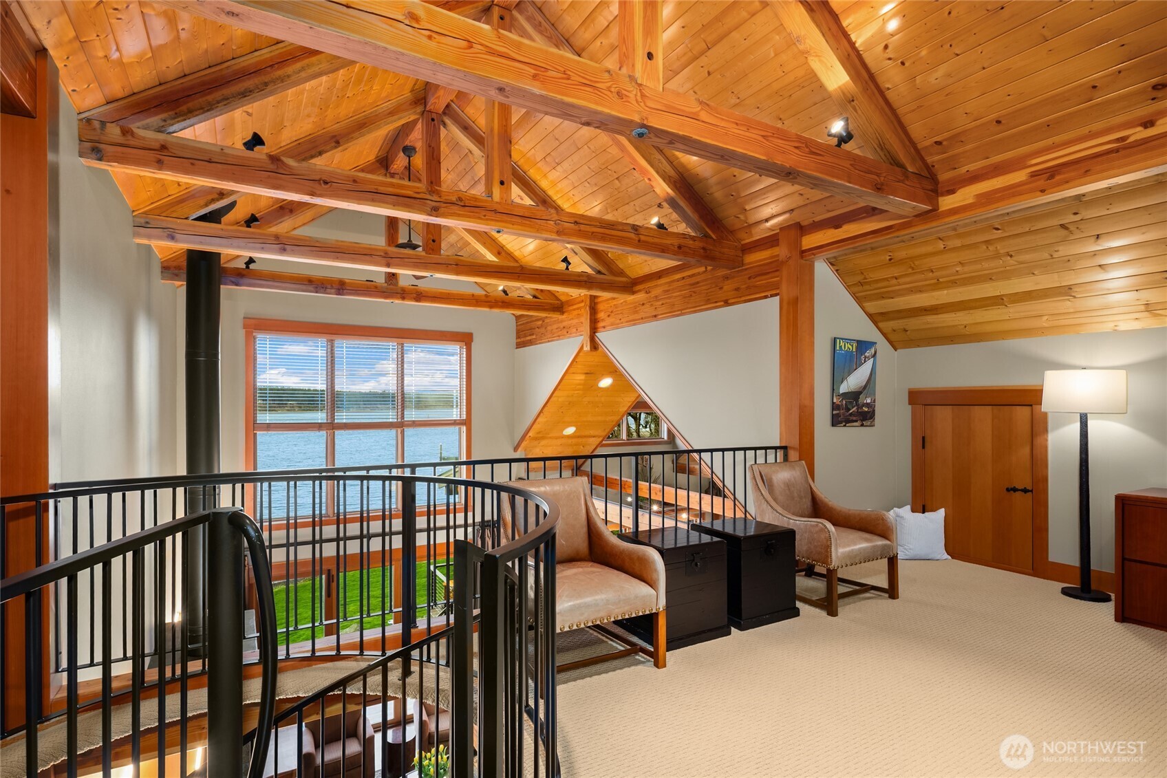 15550 Sandy Hook Rd NE