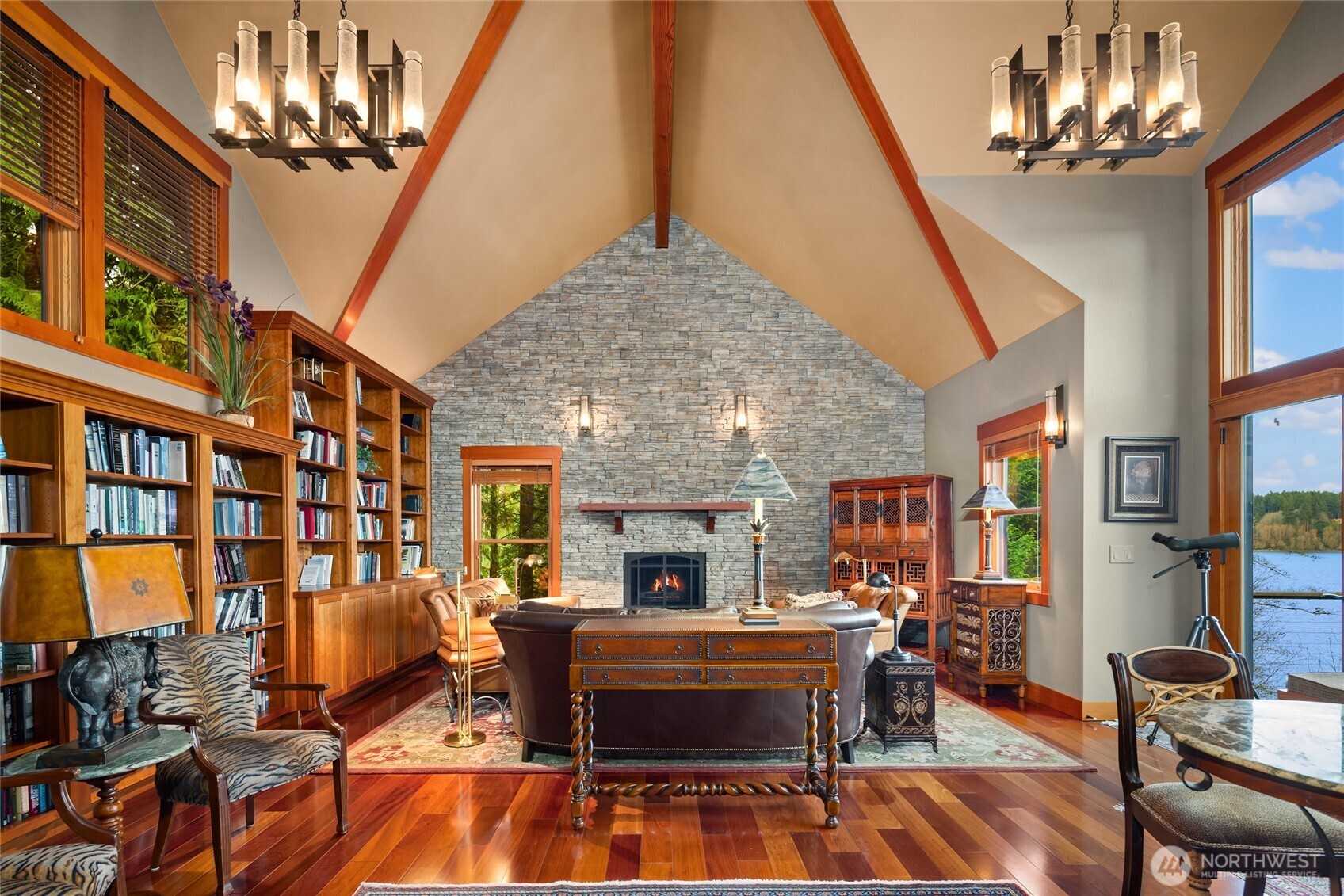 15550 Sandy Hook Rd NE