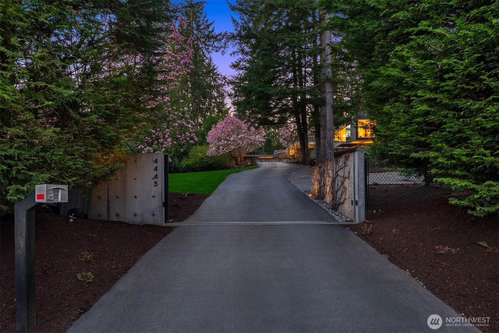 4445 140th Avenue NE